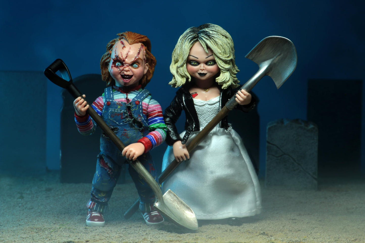 NECA - Bride of Chucky - 7" Scale Action Figure - Ultimate Chucky & Tiffany 2-Pack