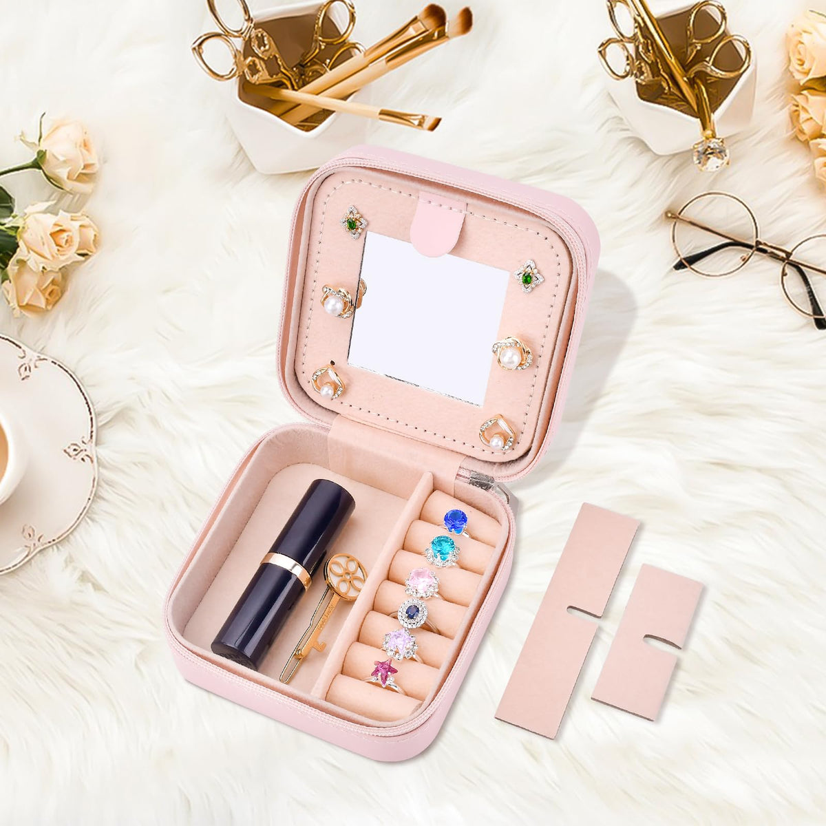 Inngeroo Mothers Day Mom Gifts for Wife Daughter Grandma, Travel Jewelry Case Box Organizer, Personalized Gifts for Women Teen Girls Mom Aunt Sister, Bridesmaid Gifts Traveling Essentials, Initial S