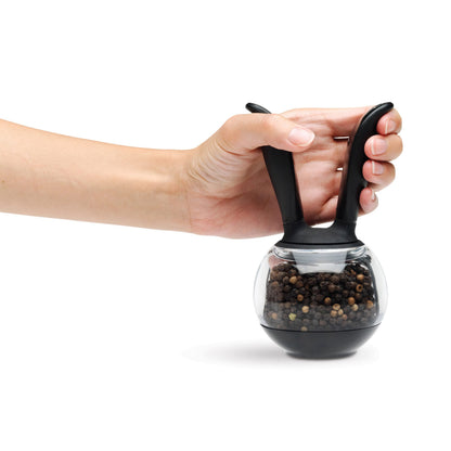 Chef'n PepperBall Pepper Grinder, One Handed Refillable Pepper Mill, Adjustable from Ultra-Fine to Coarse, 8 x 8 x 15 cm, Black