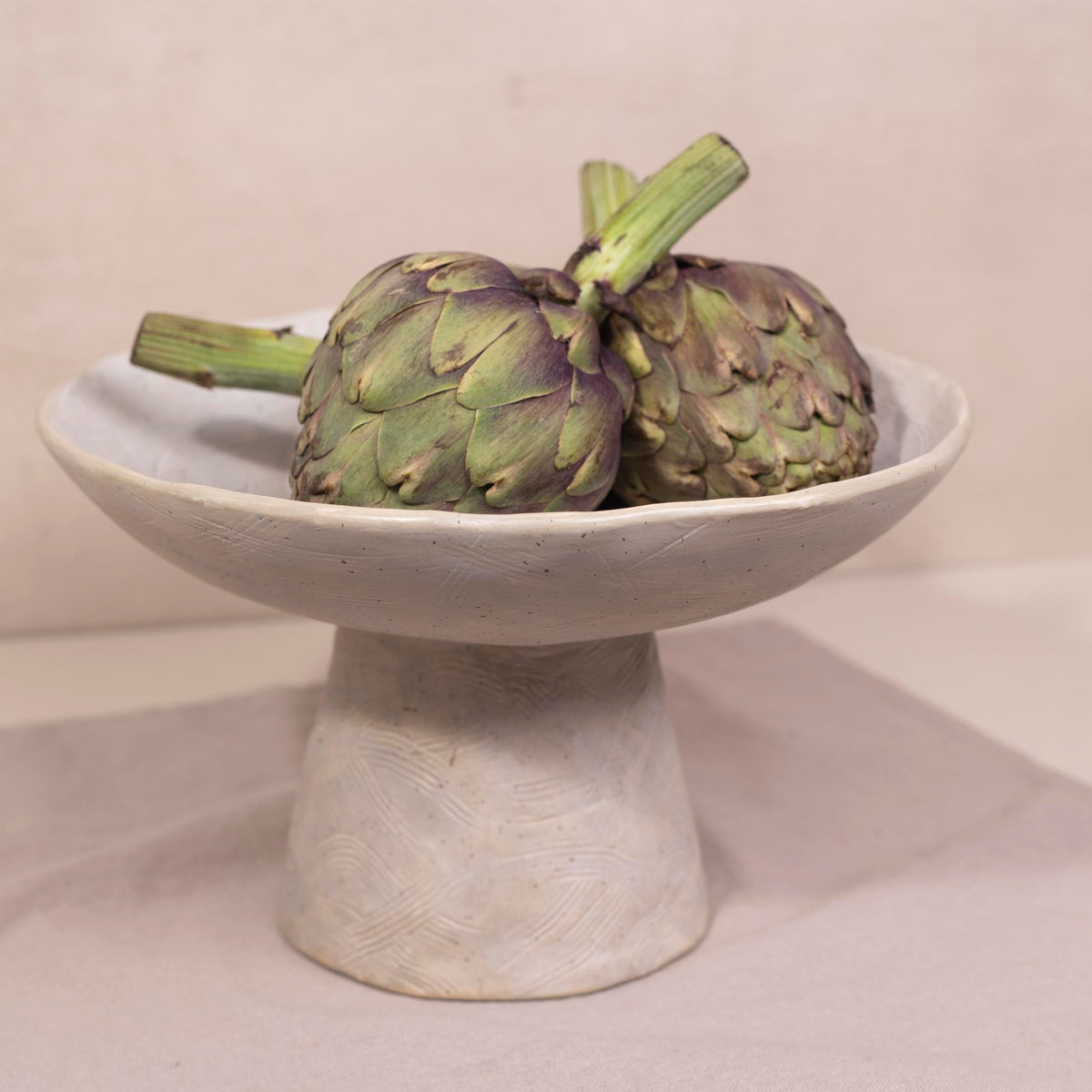 Shelf & Nook Ceramic Pedestal Bowl – Large Decorative Footed Bowl for Fruit, Keys, Entryway Table, Kitchen Island Centerpiece – Off-White Matte Stoneware, Modern French Farmhouse Decor