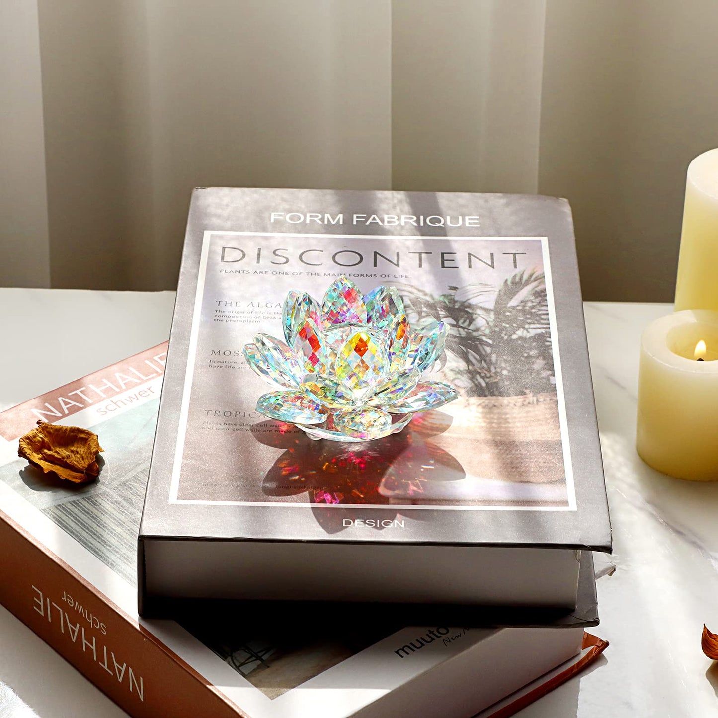 OwnMy 3 Inch Sparkle Crystal Lotus Flower Figurines Decorative Lotus Flower Ornament, Glass Lotus Feng Shui Decor Crystal Flower Paperweight for Home Office Tabletop Centerpieces