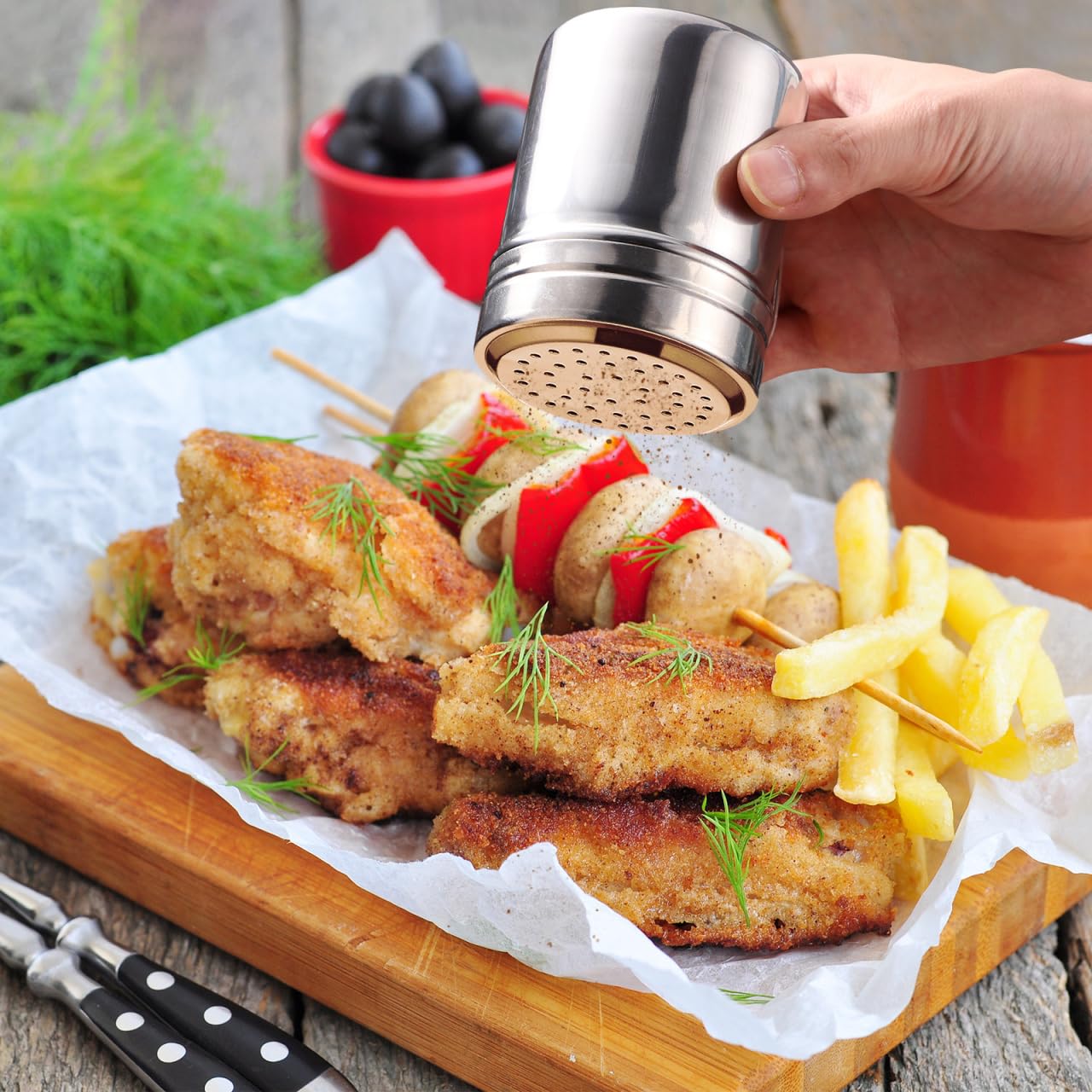 Stainless Steel Salt and Pepper Shakers: 2Pcs Set Metal Spice Seasoning Dredge Dispenser with Handle, Powder Sugar Flour Container for Kitchen Cooking