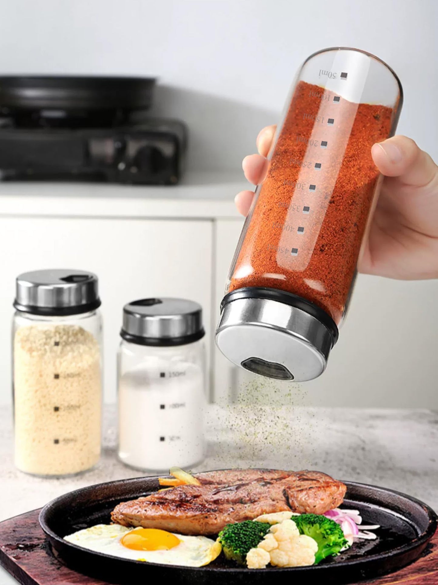 15 oz Glass Salt and Pepper Shaker Set with 304 Stainless Lid Adjustable Pour Holes Spice Jars Dispenser Seasoning Cans for Kitchen Decor and Home Restaurant Kitchen Accessories (2 Pcs, 450 ML)