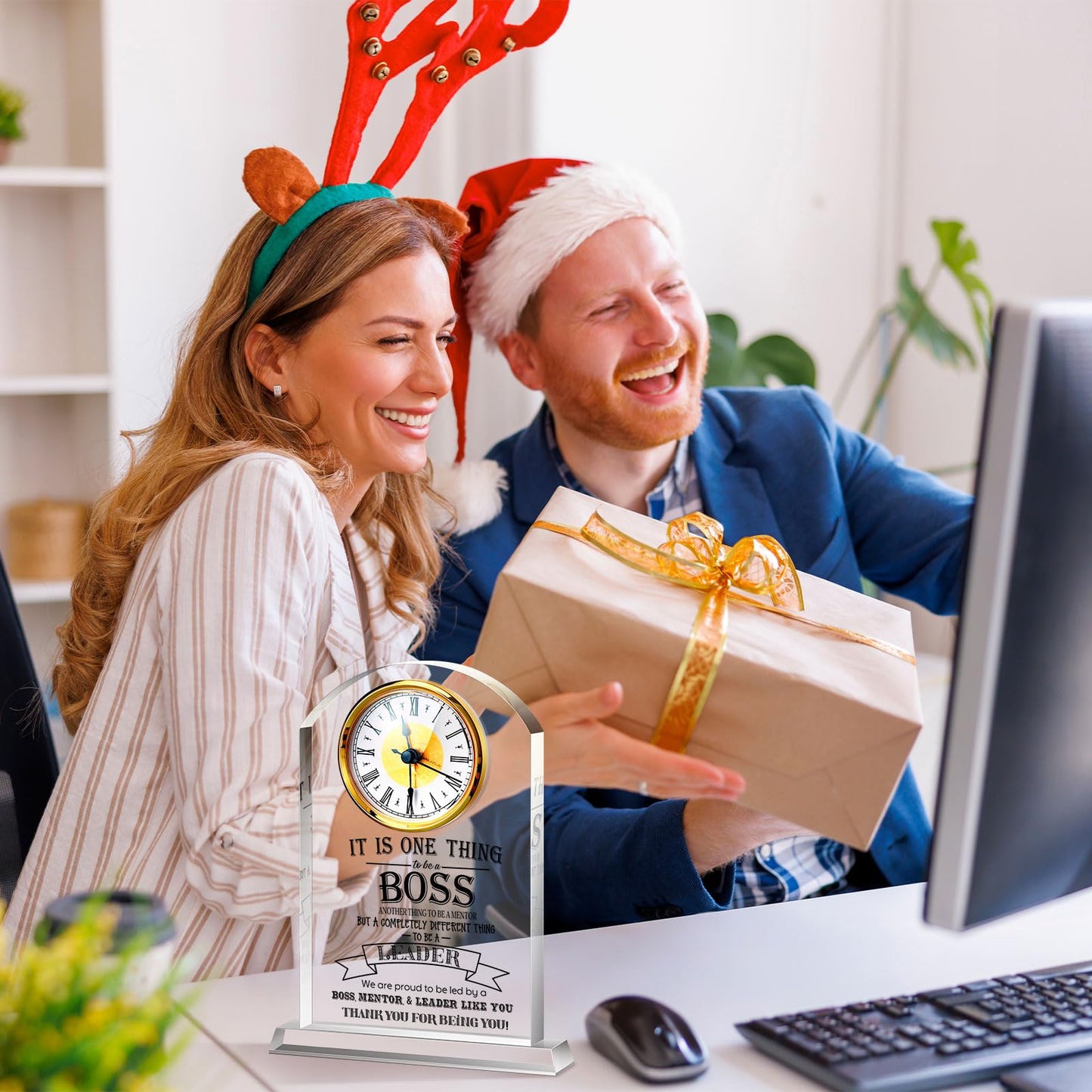 Boss Gifts for Men Acrylic Clock Best Boss Gifts for Men Women Appreciation Clock for Office Leader Manager Going Away Gift Acrylic Desk Sign for Women Lady Male Leader Idea Home Desk Table Decor