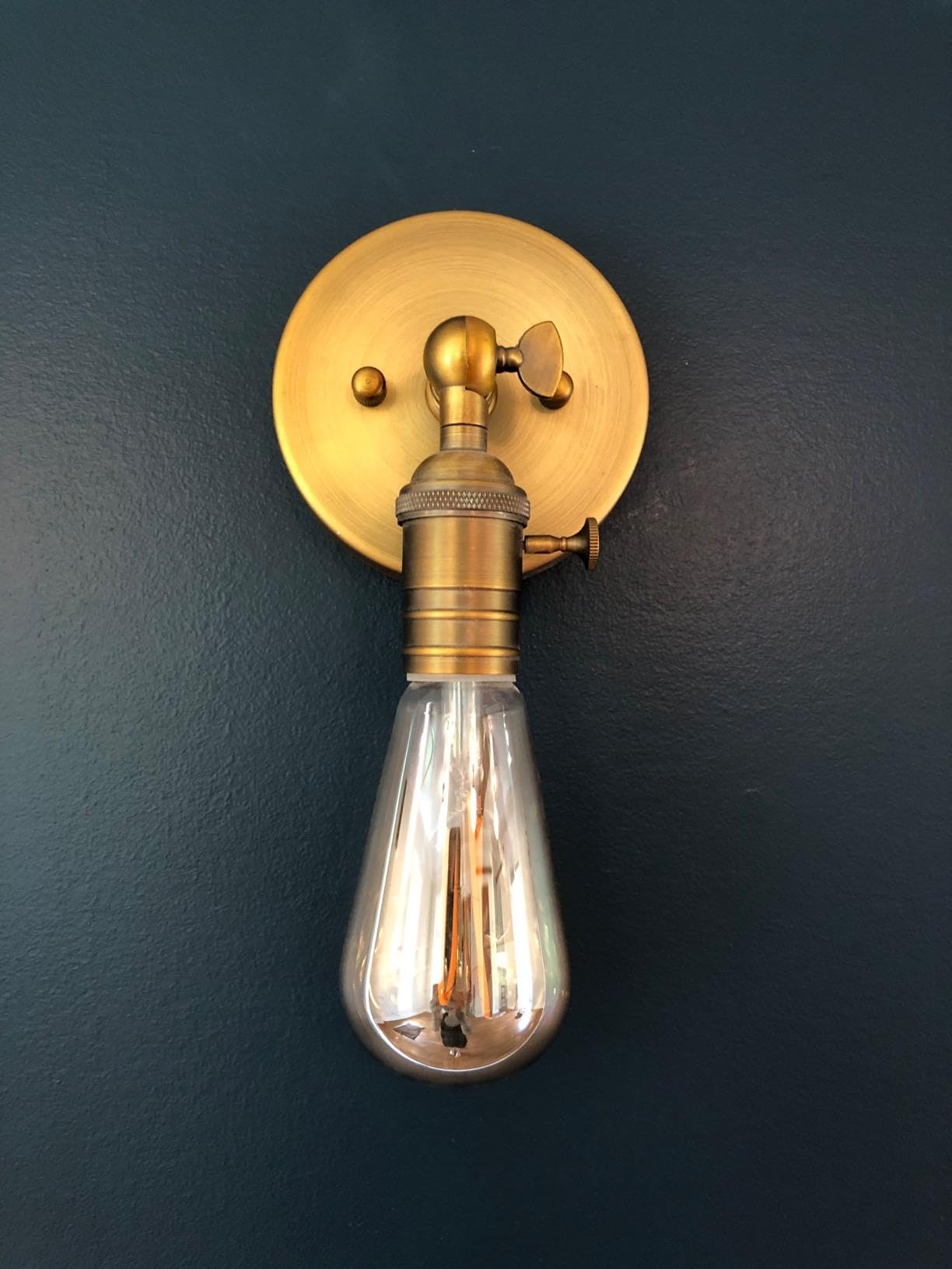 PERMO Minimalist Single Socket 1- Light Wall Sconce Lighting with On/Off Switch (Anqitue)