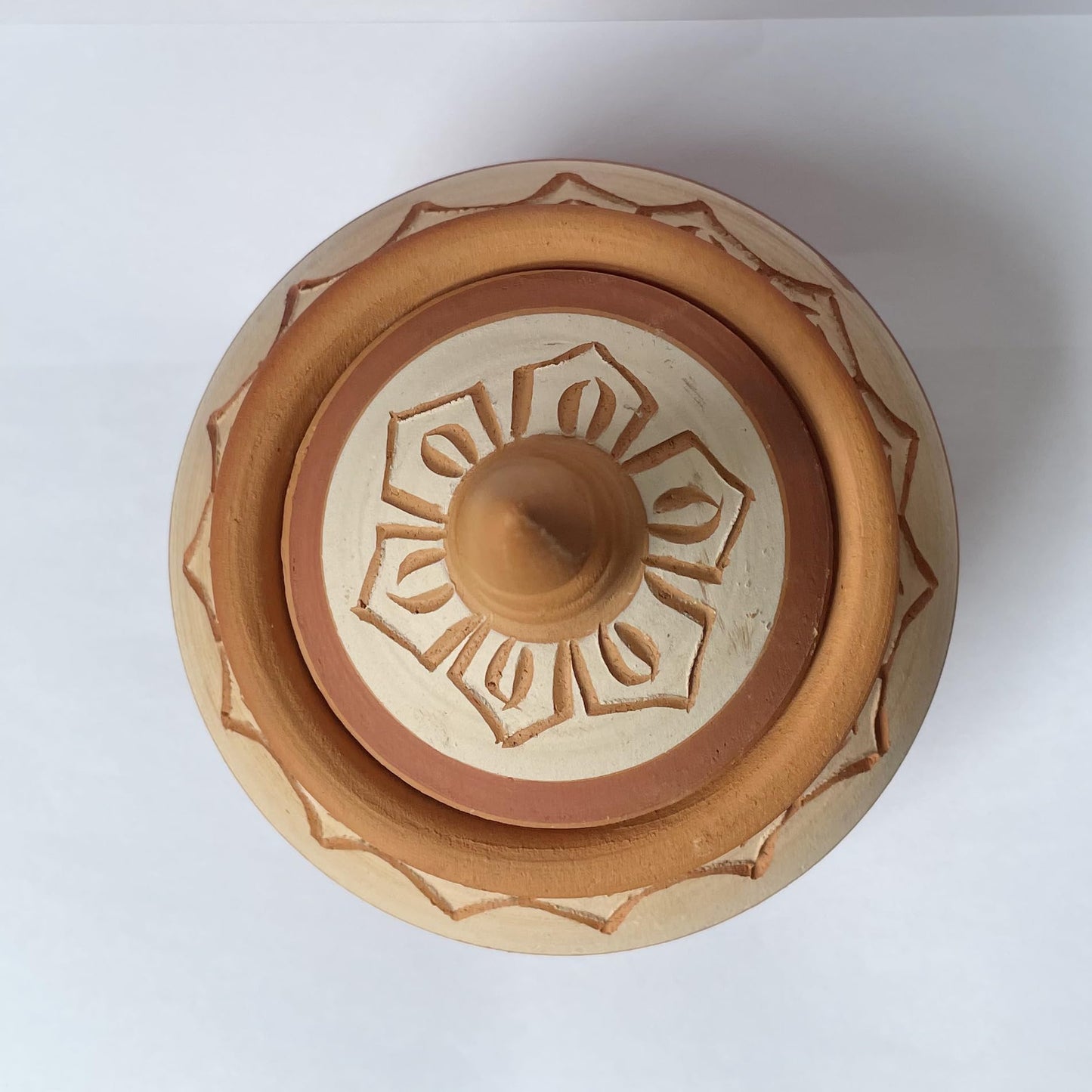 YISSEN RISEON Handmade Terracotta Salt Storage Container with Lid Decorative Canister Jar, Candy Container Holder Countertop Organizer, Farmhouse Kitchen Terra cotta Decor