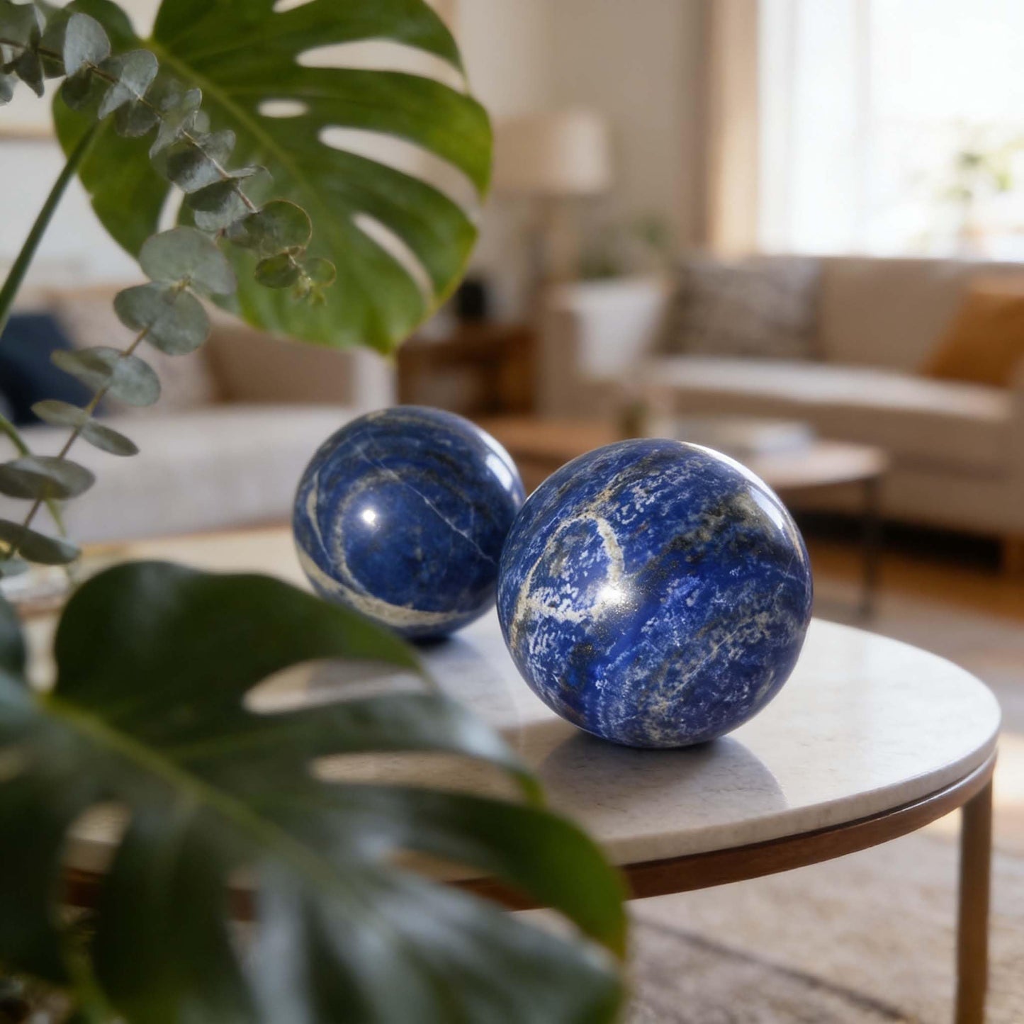 AierCrystal Natural Stone Crystal Sphere Feng Shui Home Decoration Ball Positive Energy Scrying Orb for Meditation Tool for Spiritual Space Purification Globe Diameter 5-6cm Lapis Lazuli Sphere