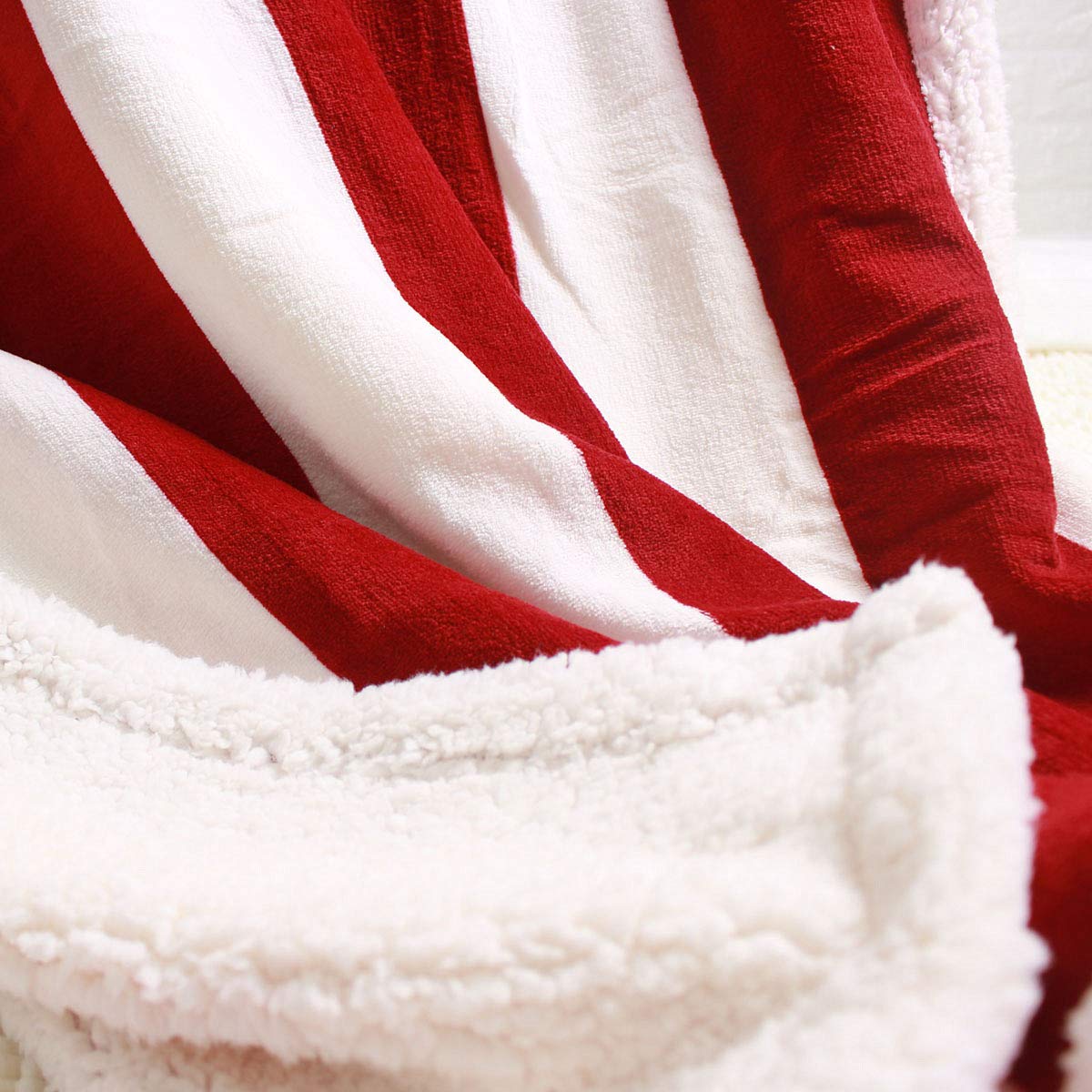 UKELER Sherpa Throw 50'' x 60'' American Flag Fleece Blanket Super Soft Reversible Ultra Plush Blanket for Kids, Toddler, Infant