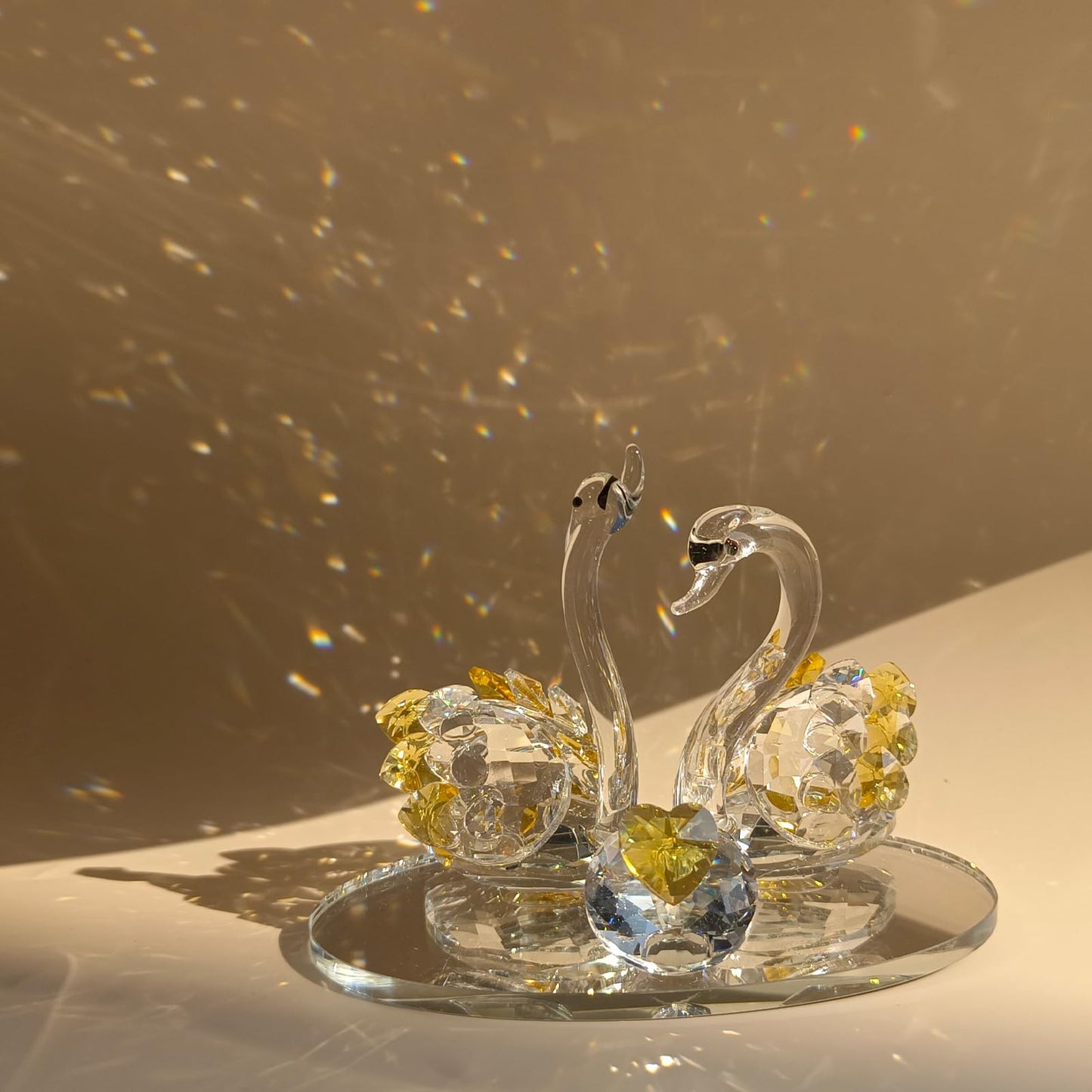 Venusorn Handcrafted Crystal Swan Figurine Sculpture with Accents, Decorative Glass Collectible,Birthday, Party, Study Room, Window, Gift (Golden)