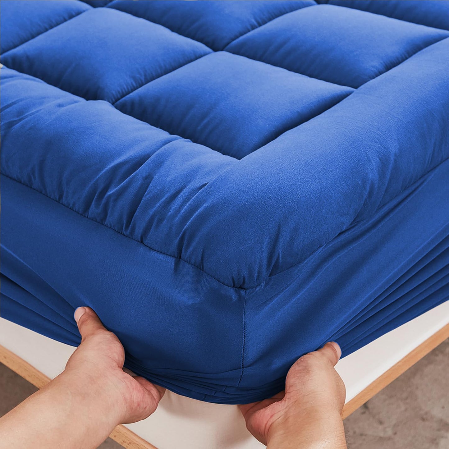 Mattress Pad - Soft and Breathable Mattress Protector Cover - Pillow Topper with Stretches to 18” Deep Pocket Fits Up to 8”-21” Cooling Bed Topper (Blue, Queen)