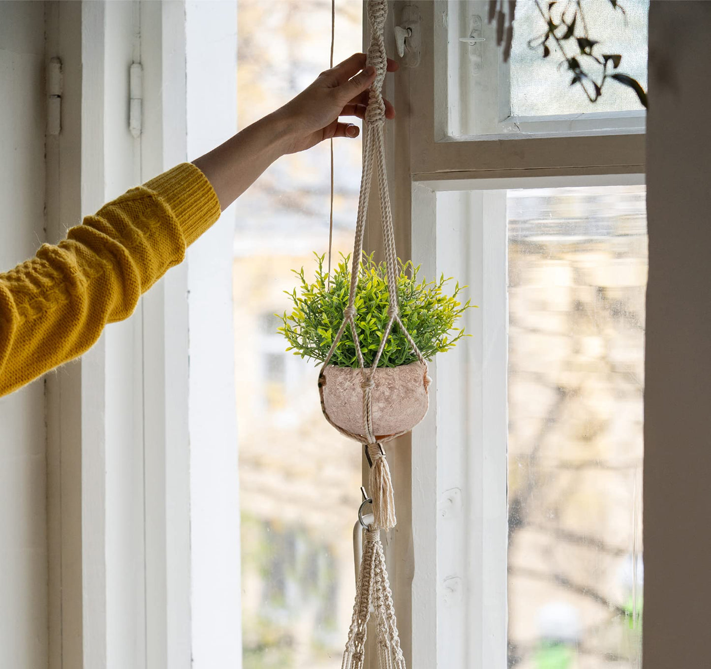 ilauke Set of 5 Mini Potted Artificial Plants Fake Small Eucalyptus Rosemary Greenery Plastic Faux Green Grass Potted Plants Decorative Fake Plant for House Office Balcony Desk Bathroom Decoration
