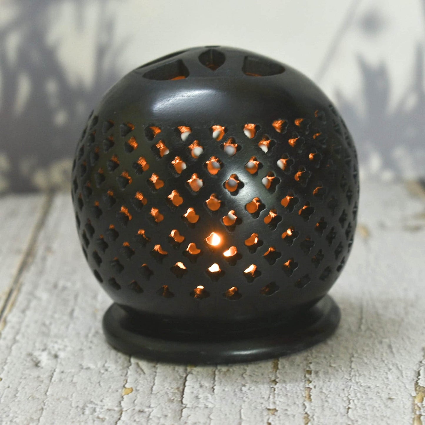 Tealight Candle Holder Soapstone/Gift for Loved Ones/Home/Office Decor (Black Round)- 4 inch