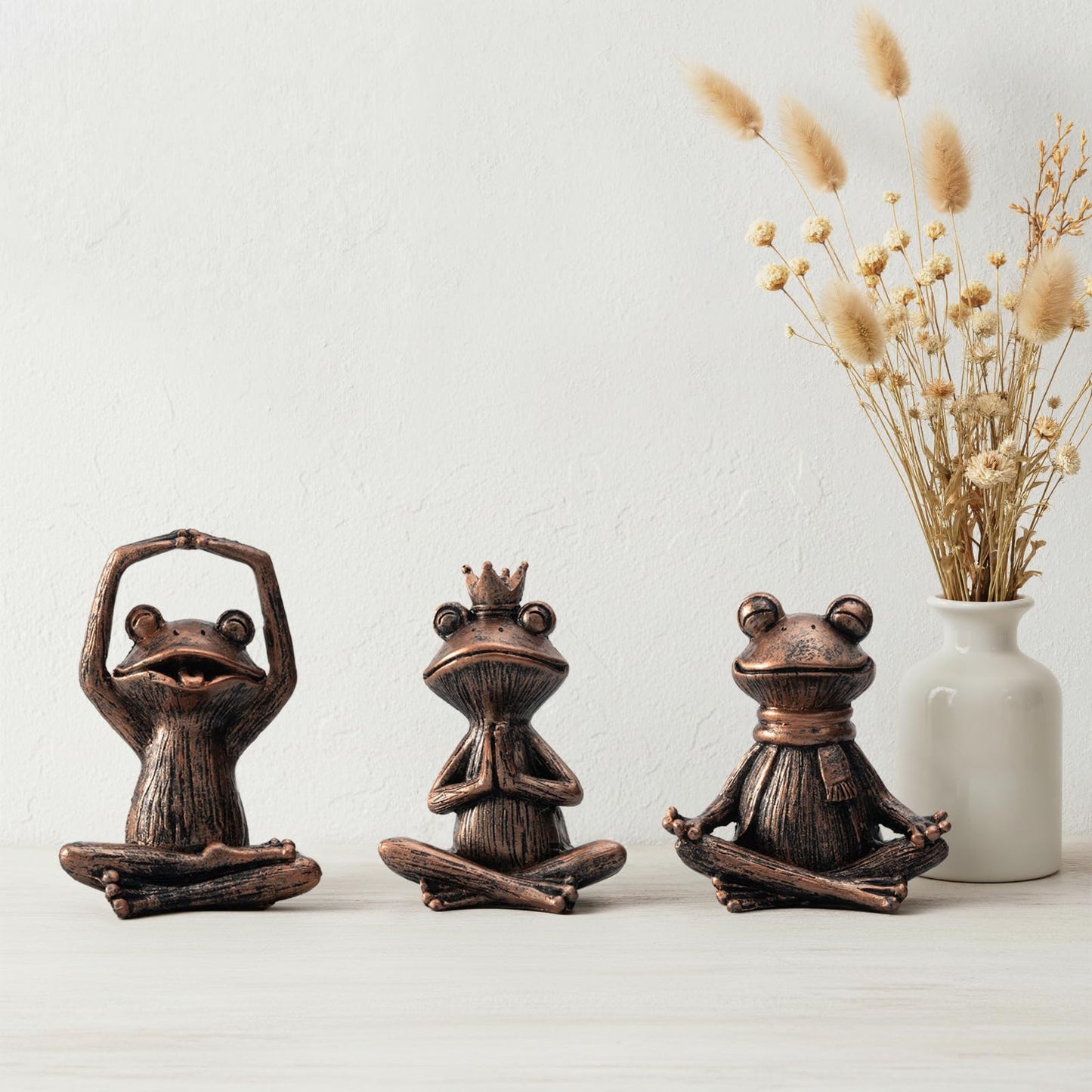 SOREFAFA Meditating Yoga Frog Gifts for Women - Set of 3 Resin Zen Garden Statues, Cute Rustic Animal Figurines for Home Office Shelf Room Decor, Peaceful Relaxation Decor Gift for Mom & Yoga Lovers