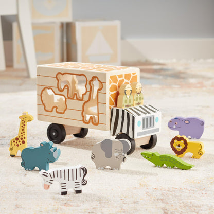 Melissa & Doug Wooden Shape Sorter Rescue Truck | Animal Puzzle Toy for Toddlers, Early Learning Play Set | Age 2+