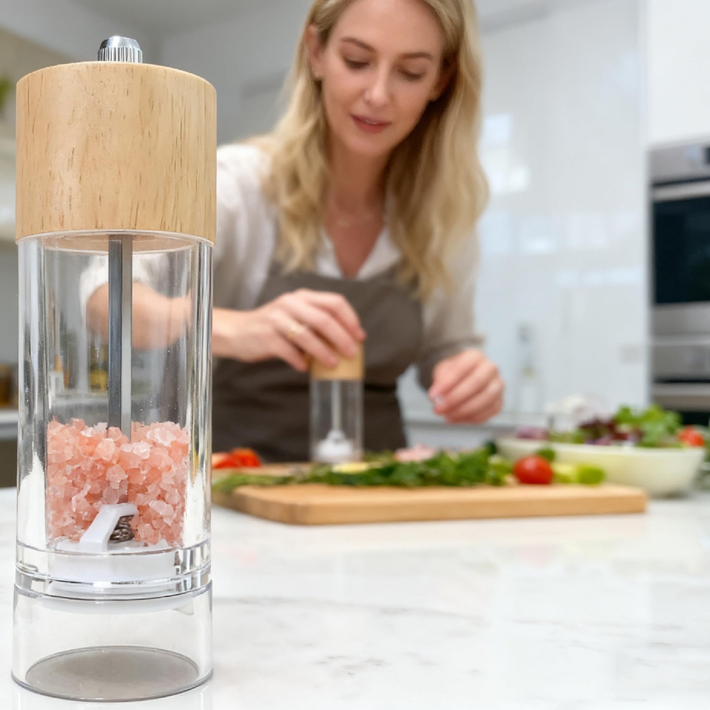2 Pack 6'' Acrylic Salt and Pepper Grinder Set with Wood Base, Manual Pepper and Salt Mills with Adjustable Ceramic Core (Oak Wood)
