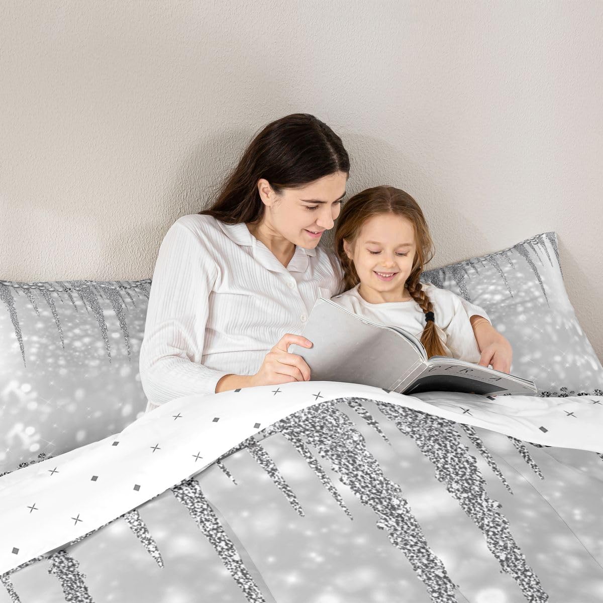 Grey Glitter Comforter Set Queen Size,3D Diamond Pearls Silver Bedding Sets for Kids Teens Girls Women Room Decor Luxury Sparkling Jewelry Quilt Set Starlight Galaxy Duvet Insert,2 Pillowcases