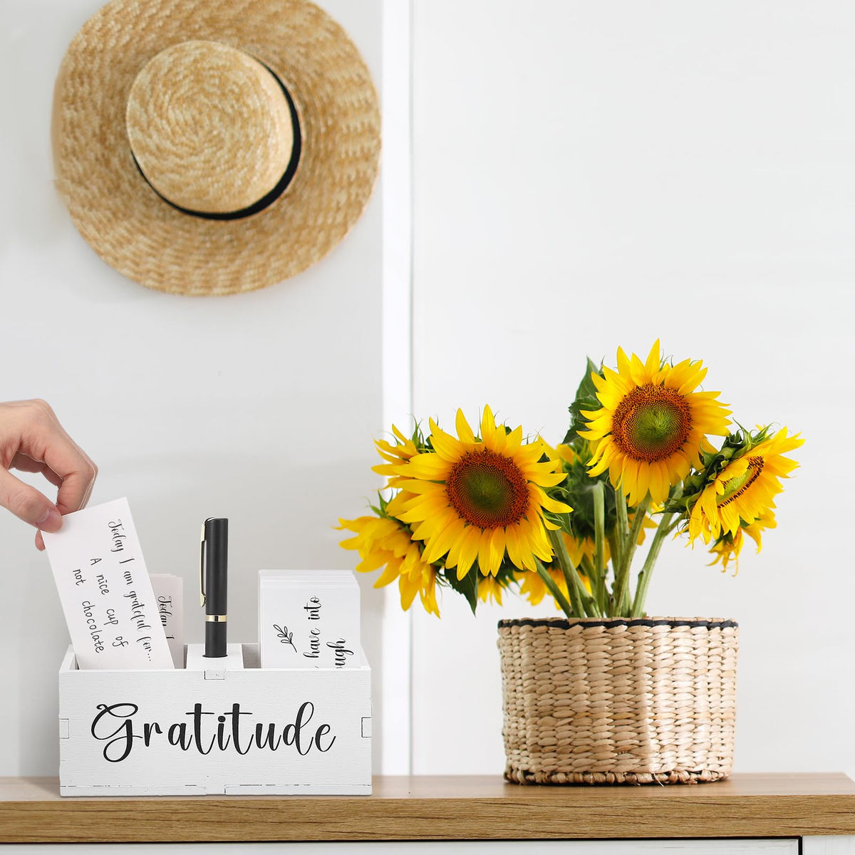 Clabby Gratitude Jar Include 200 Cards 1 Pen 1 Blessing Jar Wood Box Practice Thankful Appreciation Gratitude Note Cards Kit for Mother's Day Families Friends Employee Coworkers(White)