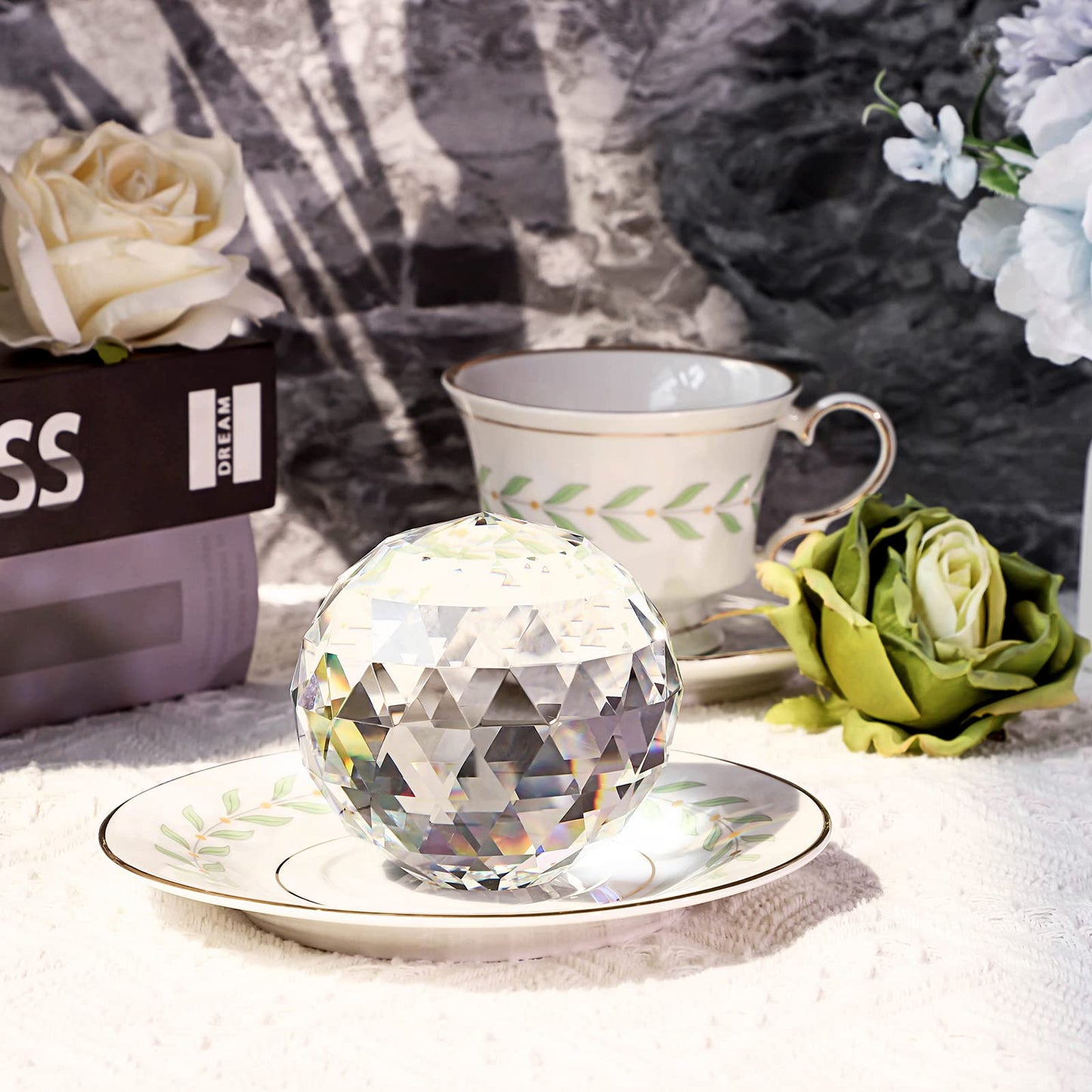 OwnMy 80MM Clear Crystal Suncatcher Ball Sparkle Crystal Suncatcher Prism Rainbow Makers Sphere, Faceted Glass Globe Sphere Paperweight Window Sun Catcher Gazing Ball for Garden Decor