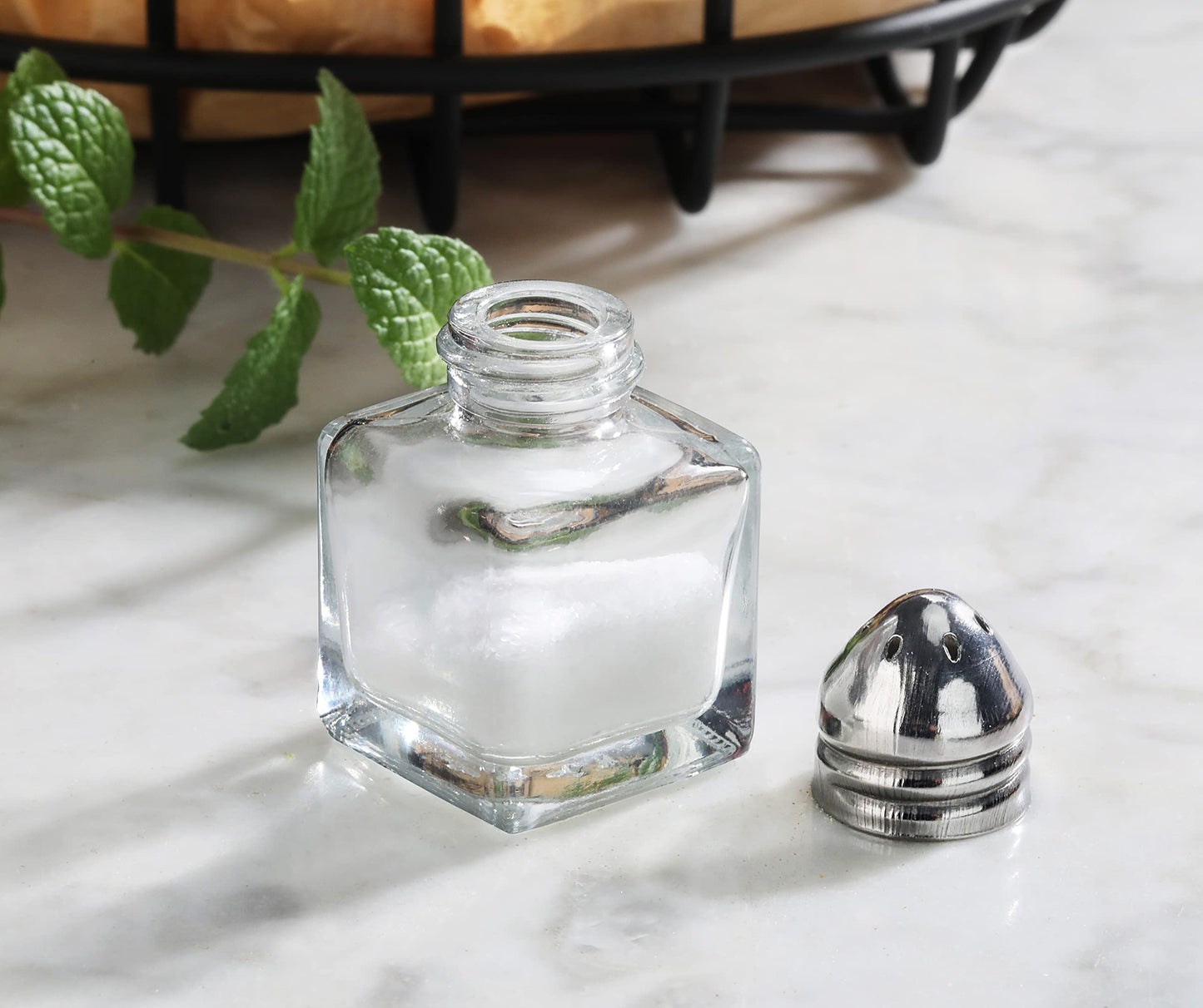 New Star Foodservice Glass Cube Mini Salt and Pepper Shaker with Rack (Silver, Stainless Steel)