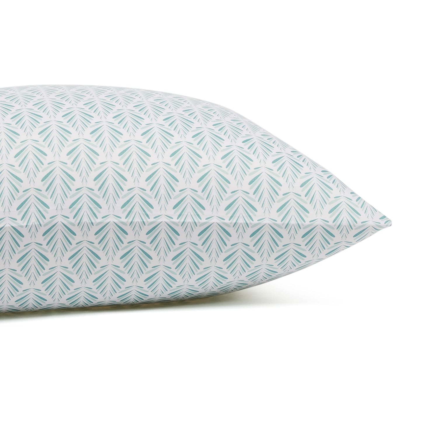 Amazon Basics Lightweight Breathable Brushed Microfiber 4-Piece Bed Sheet Set with 14-Inch Deep Pockets, Wrinkle Resistant, Queen, Aqua Fern, Printed