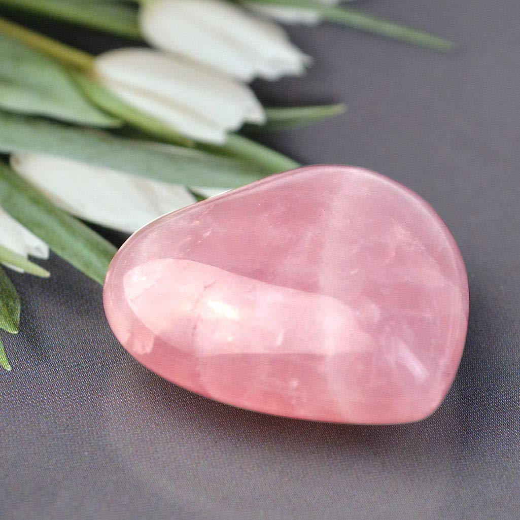 Marrywindix 10 Packs 1 Inch Healing Crystal Natural Rose Stone Heart Love Carved Palm Worry Stone Chakra Reiki Balancing