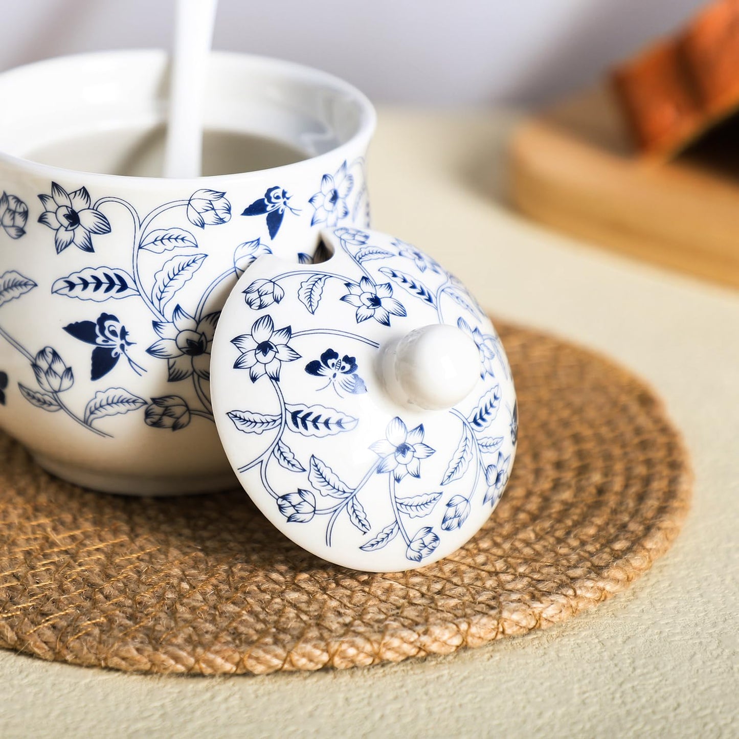 Ceramic Sugar Bowl Blue and White Flower Jar Salt Pepper Storage Jar