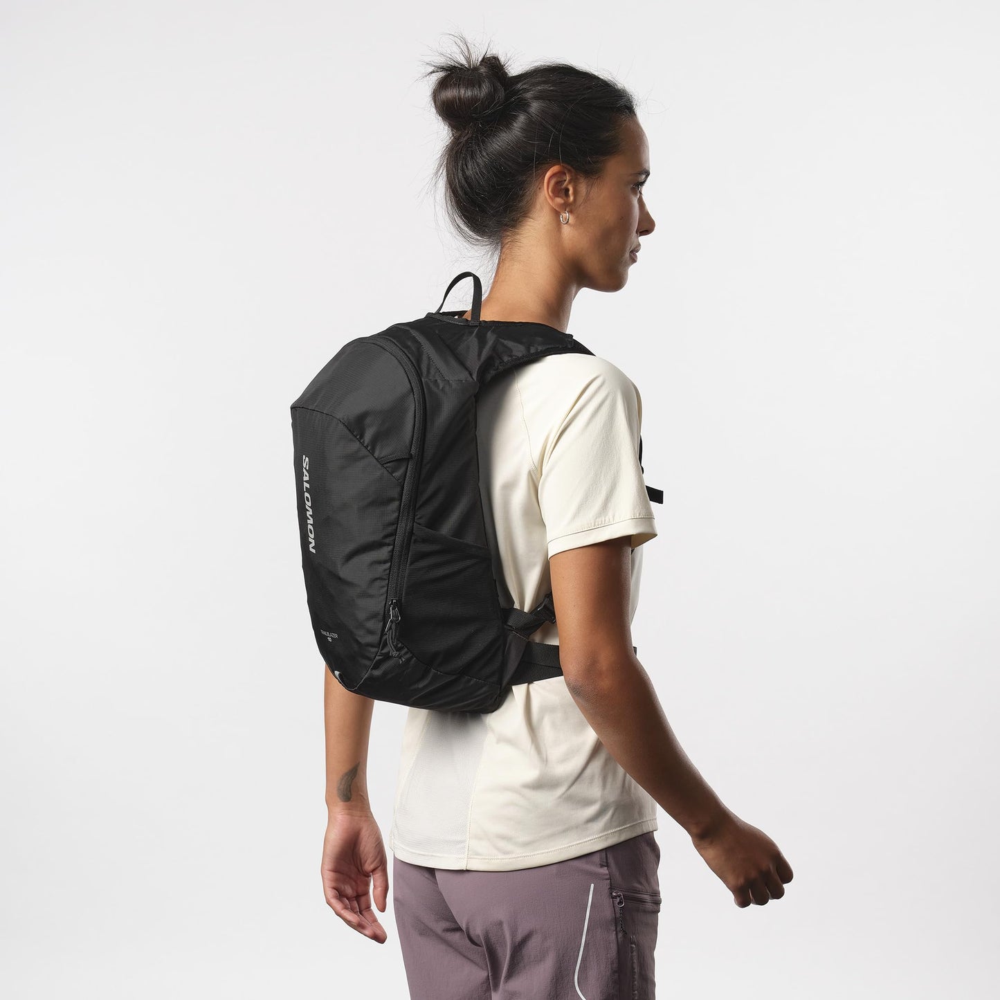 Salomon Trailblazer 10 Unisex Hiking Backpack, 10L Versatile, Easy to Use, and Comfy & Light, Black