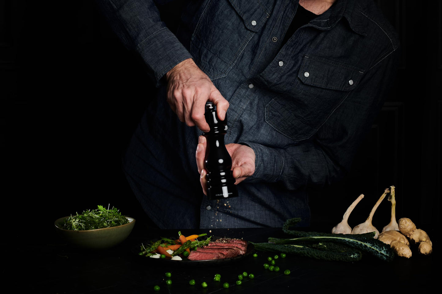 Cole & Mason London Refillable Spice Mill - Kitchen & Home Accessory - Table Black Pepper Grinder - Pepper Mill with Carbon Steel Mechanism - 7", Black Gloss