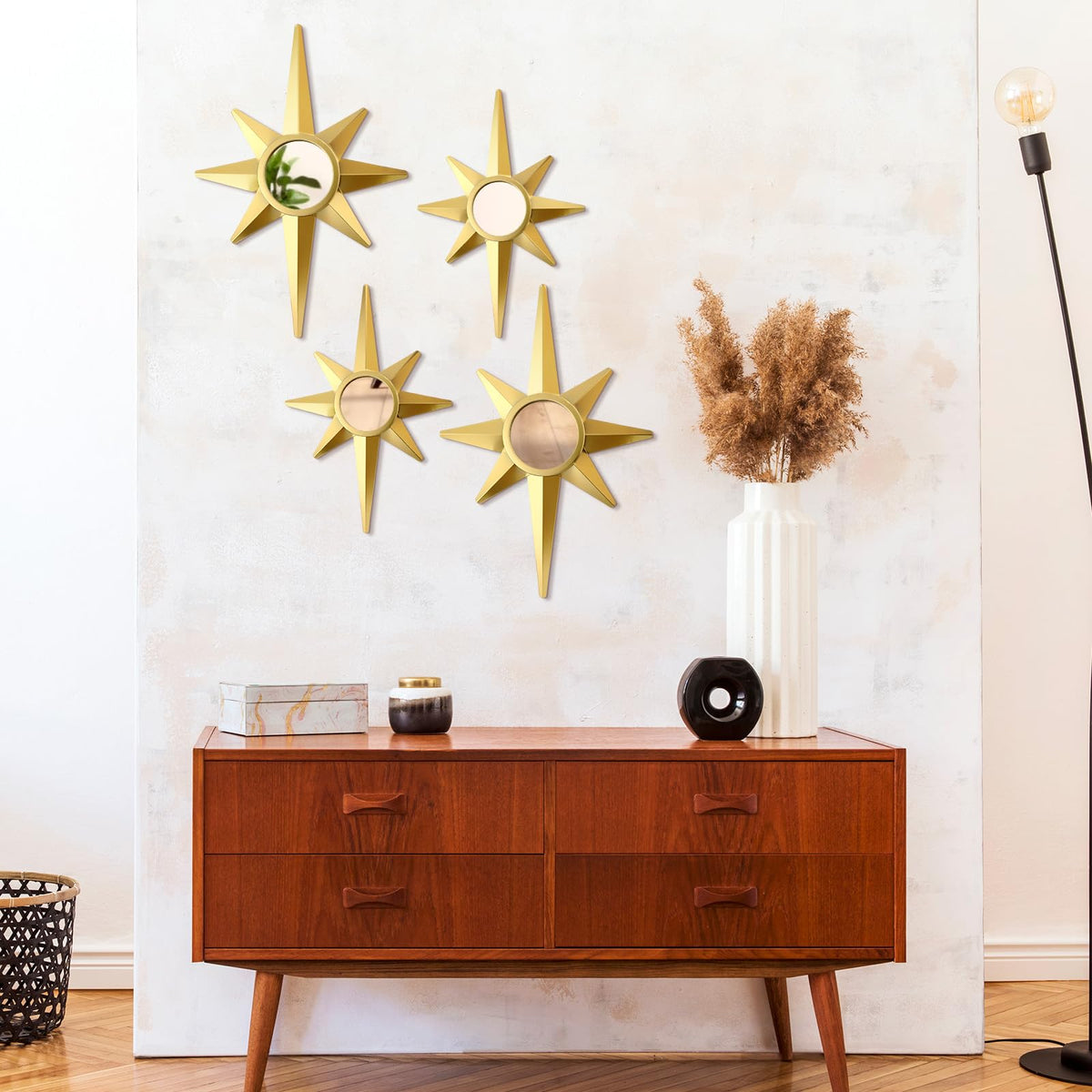 Blulu 4 Pcs Metal Starburst Wall Mirrors Decor 8 Pointed Gold Atomic Stars Hangings Mid Century Modern Elegance Accents Easy Installation Finish Metal Mirrors for Home Office Room