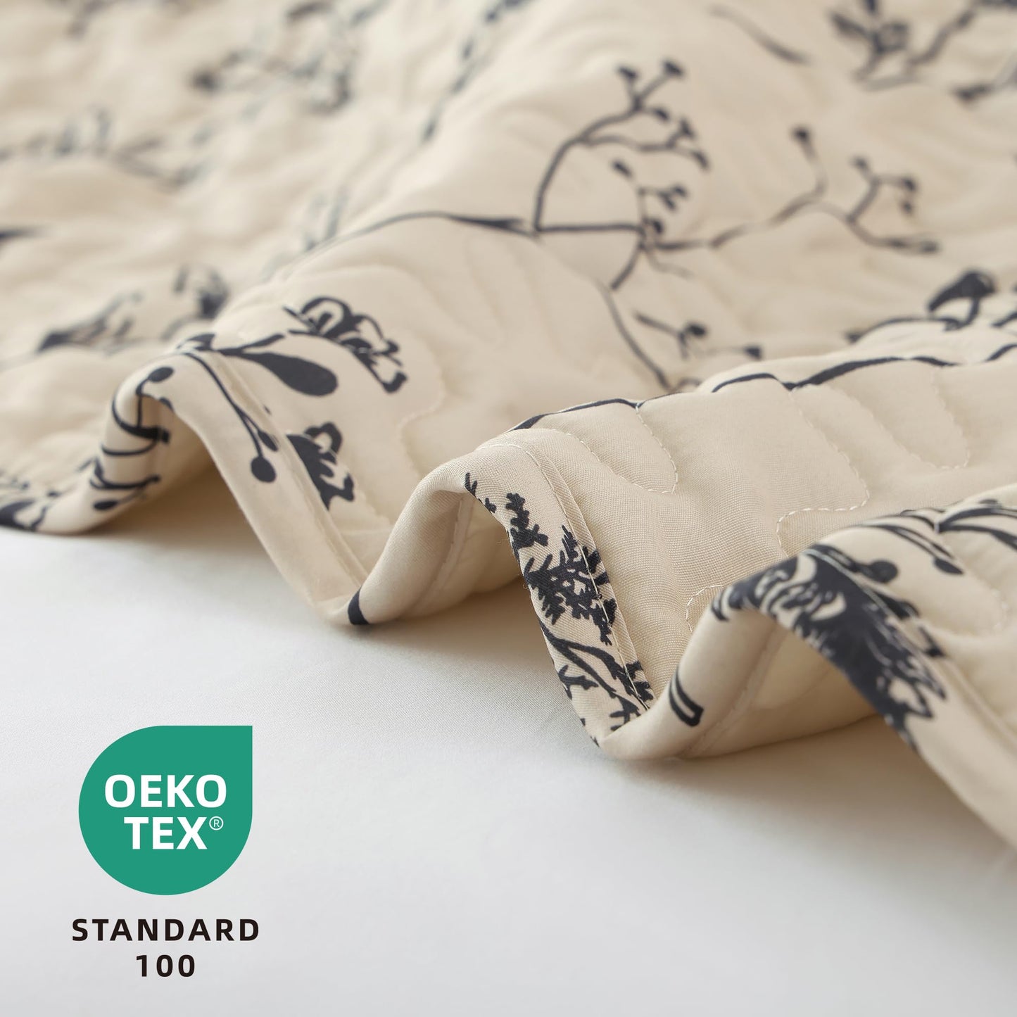JANZAA Quilts Queen Size Beige Quilt Botanical with Floral Pattern Microfiber Bedspreads Queen Size 3 Pieces Lightweight Comforter Reversible Bedding Set, 1 Quilt 90x90 inches, 2 Pillowcases