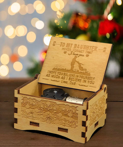 Sooharic Daughter Gifts from Dad, Wooden Music Box, Dad to Daughter Gifts, Suitable for Birthday/Christmas/Keepsake