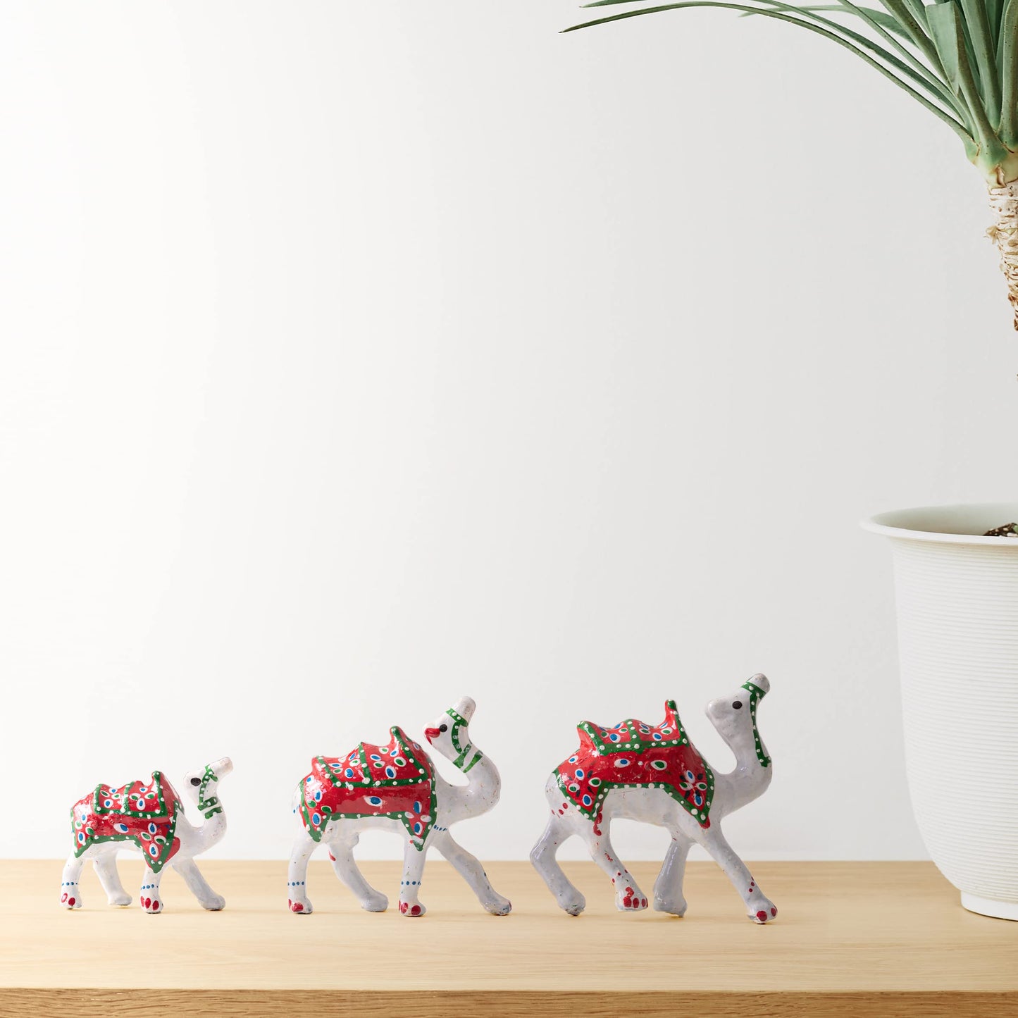 Tarini Gallery Traditional Indian Rajasthani Showpiece Table Home Office Festive Party Decoration Décor & Gifting (White Camel Family Set of 3)
