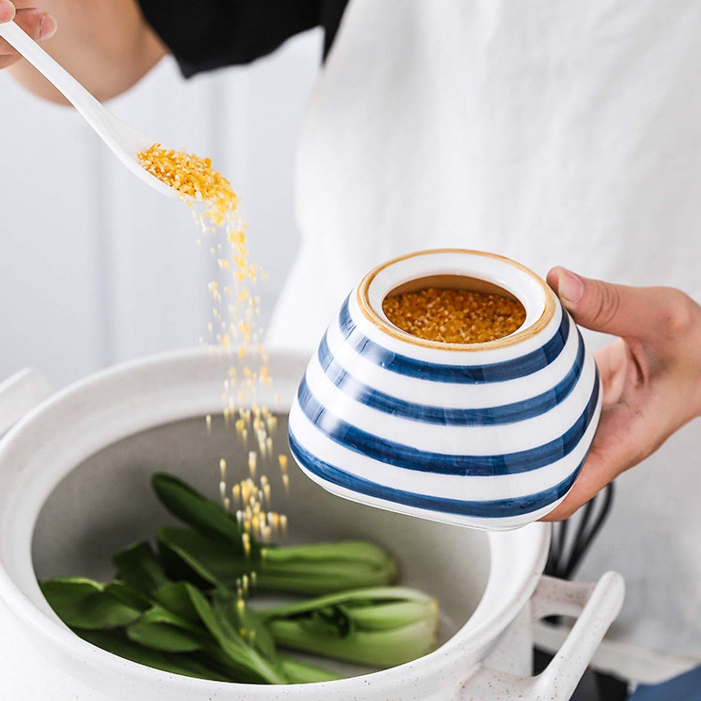 DGVR Porcelain Condiment Jar Spice Container with set of 3 Ceramic Condiment Pot Seasoning Box with Ceramic Serving Spoon and Lid - Bamboo Tray Porcelain Sugar Bowl for Home Kitchen 300ml (10.6oz)
