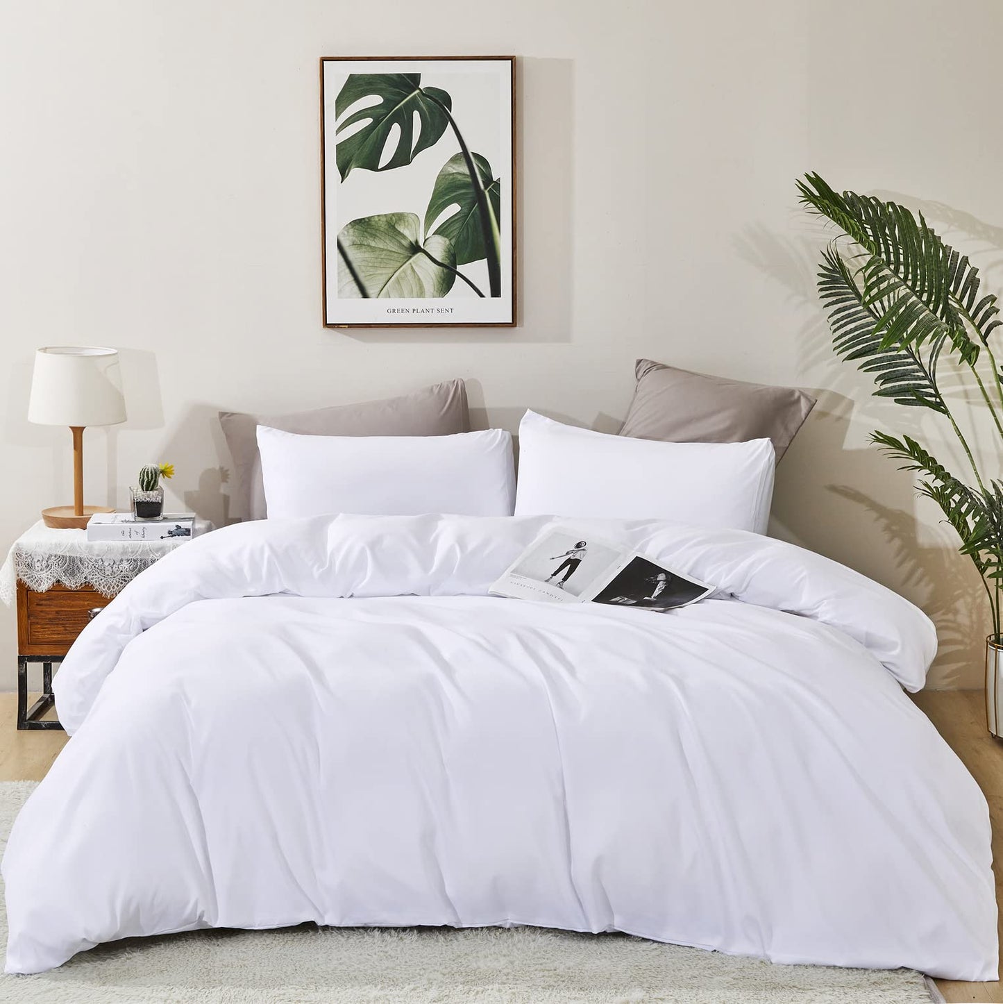 KAREVER White Fluffy Comforter Full Size Women Soft Bedding Set Men Durable 3 Pieces White Blanket Set 1 Full Comforter (80x90 inches) 2 Pillowcases (20x26 inches)
