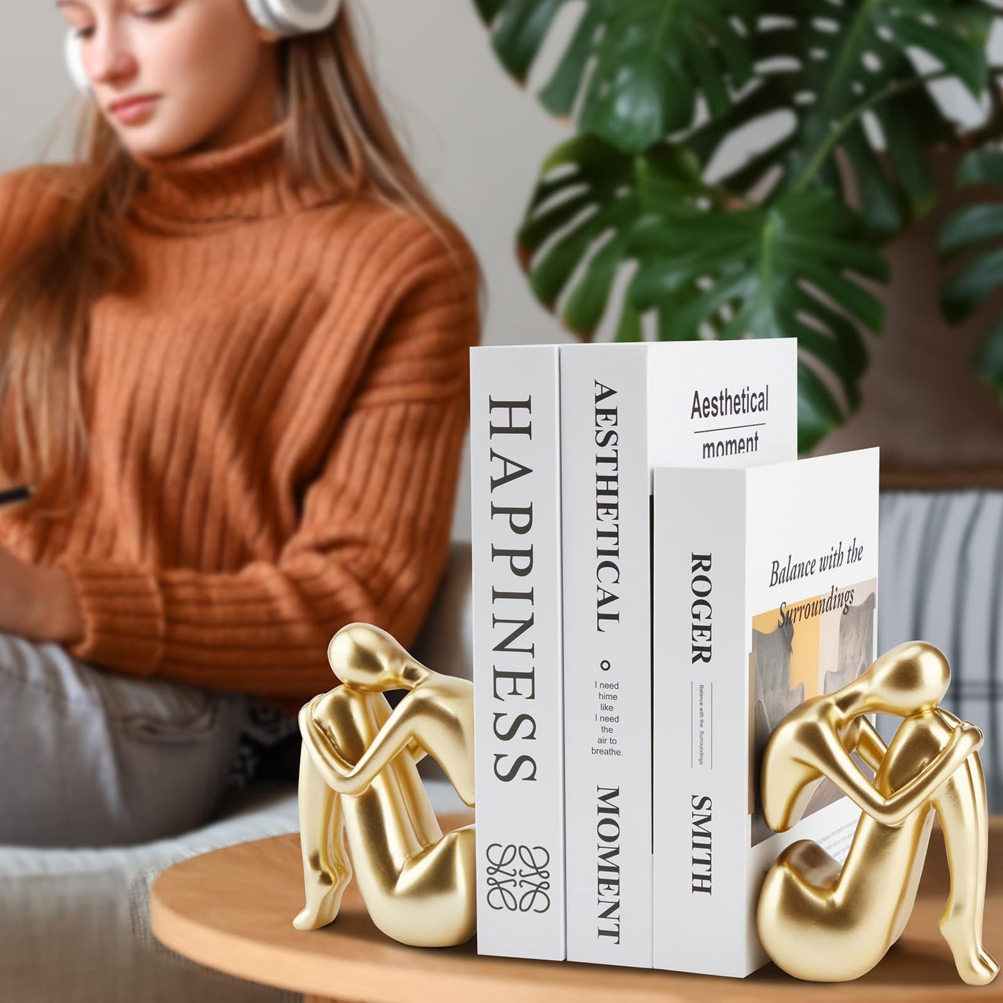 Xmeden Gold Bookends Book Ends, Unique Decorative Girl Thinker Design,Non-Slip Home Office Bookshelf Decor, Modern Book Holder for Shelves, Heavy Duty Resin Book Stopper for Books,1Pair/2Piece