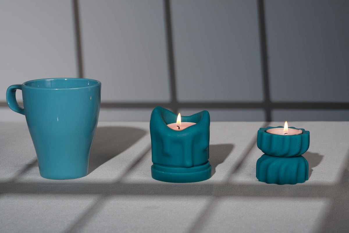 ICNBUYS Handcrafted Tealight Candle Holder Designed as a Melting Candle; Handmade Tea Light Candle Holder; Bathroom, Living Room Mantel, Entryway, Buffet and Dining Table Decoration Peacock Blue