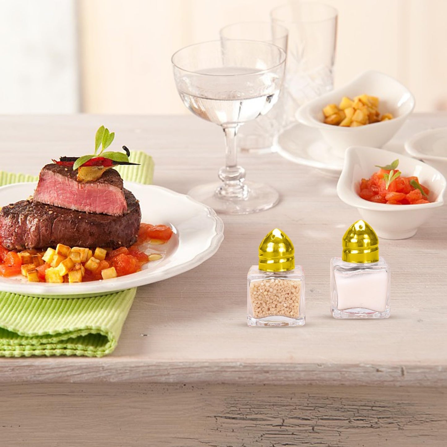 Set of 12 Mini Salt and Pepper Shakers Mini Spice Shaker Small Salt and Pepper Shakers 0.5 oz Glass Cube with 2 Pcs Funnel for Wedding Party Restaurant Home Kitchen Birthday Thanksgiving