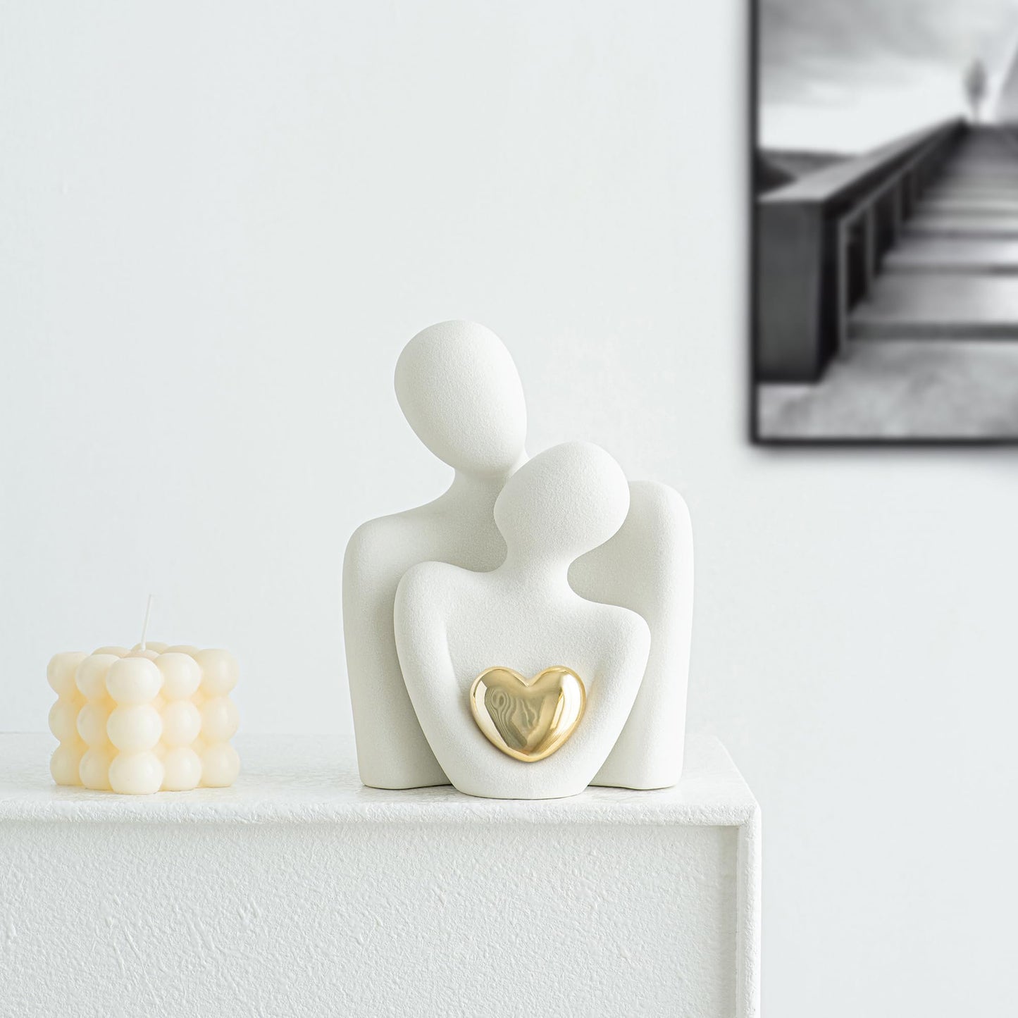 GJFASGF Ceramic Couple Statue - Modern Shelf Decor Knick Knacks for Shelves, Valentine's Day Wedding Gifts, Home Decor for Living Room, Bedroom, Bookshelf & TV Stand (L)