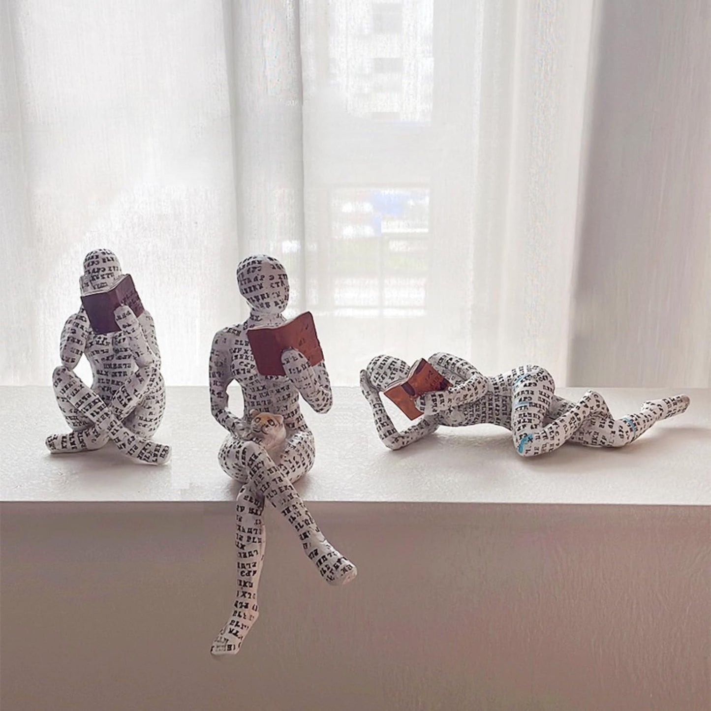 inheming Reading Figurine Bookshelf Decor, Creative Abstract Thinker Statue, Home Office Modern Shelf Desk Book Decoration