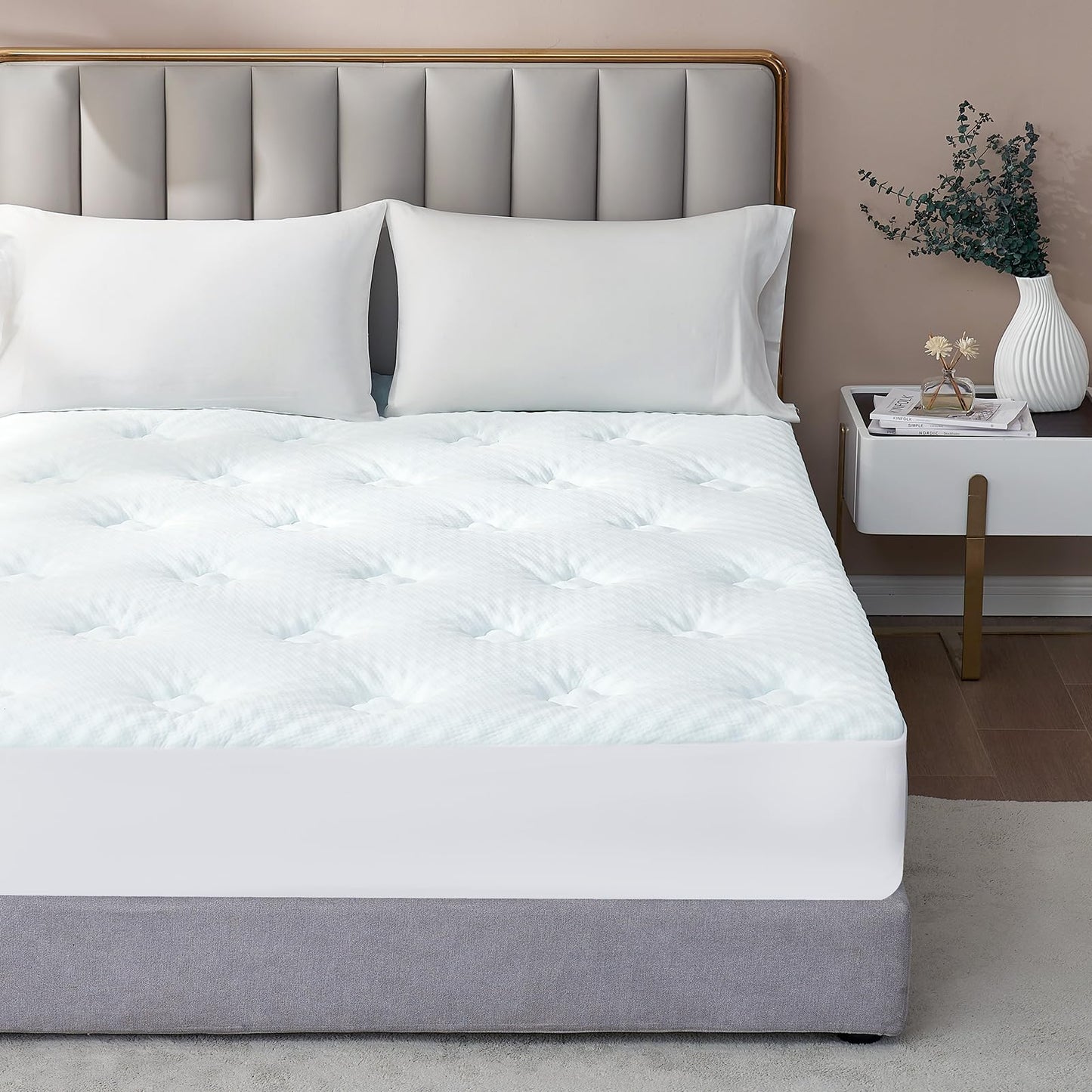 Hansleep Memory Foam Mattress Pad Topper Queen, Queen Foam Mattress Topper Viscose Derived from Bamboo, Queen Size Bed Mattress Pad Cover for Back Pain Relief, 60" x80", White
