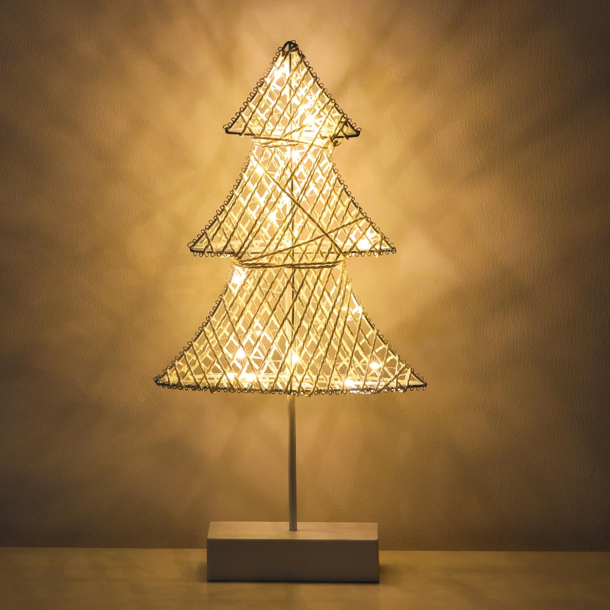 Lewondr Christmas Tree Lamp, Winding Cotton Thread Mini Christmas Tree with Lights, Battery Powered Desktop Christmas Light for Xmas Home Bedside Table Lamp Decorative Tree for Table Top, White