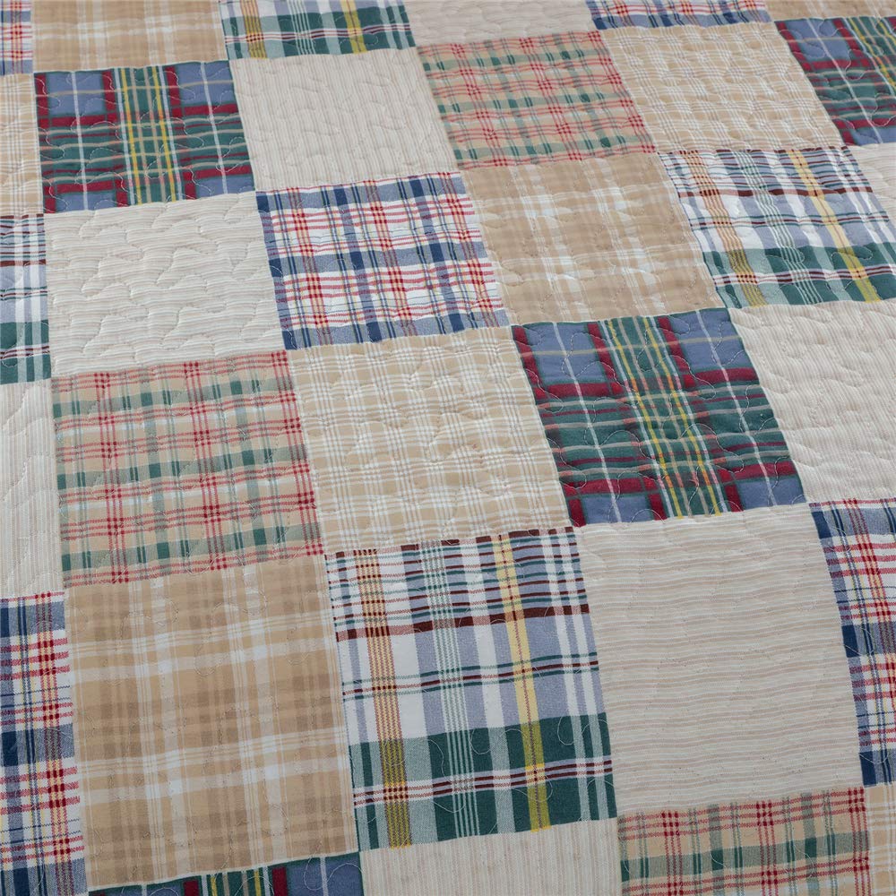 Plaid Collection King Size Quilt Set - Lightweight Reversible Bedspread with Pillow Shams, Beige