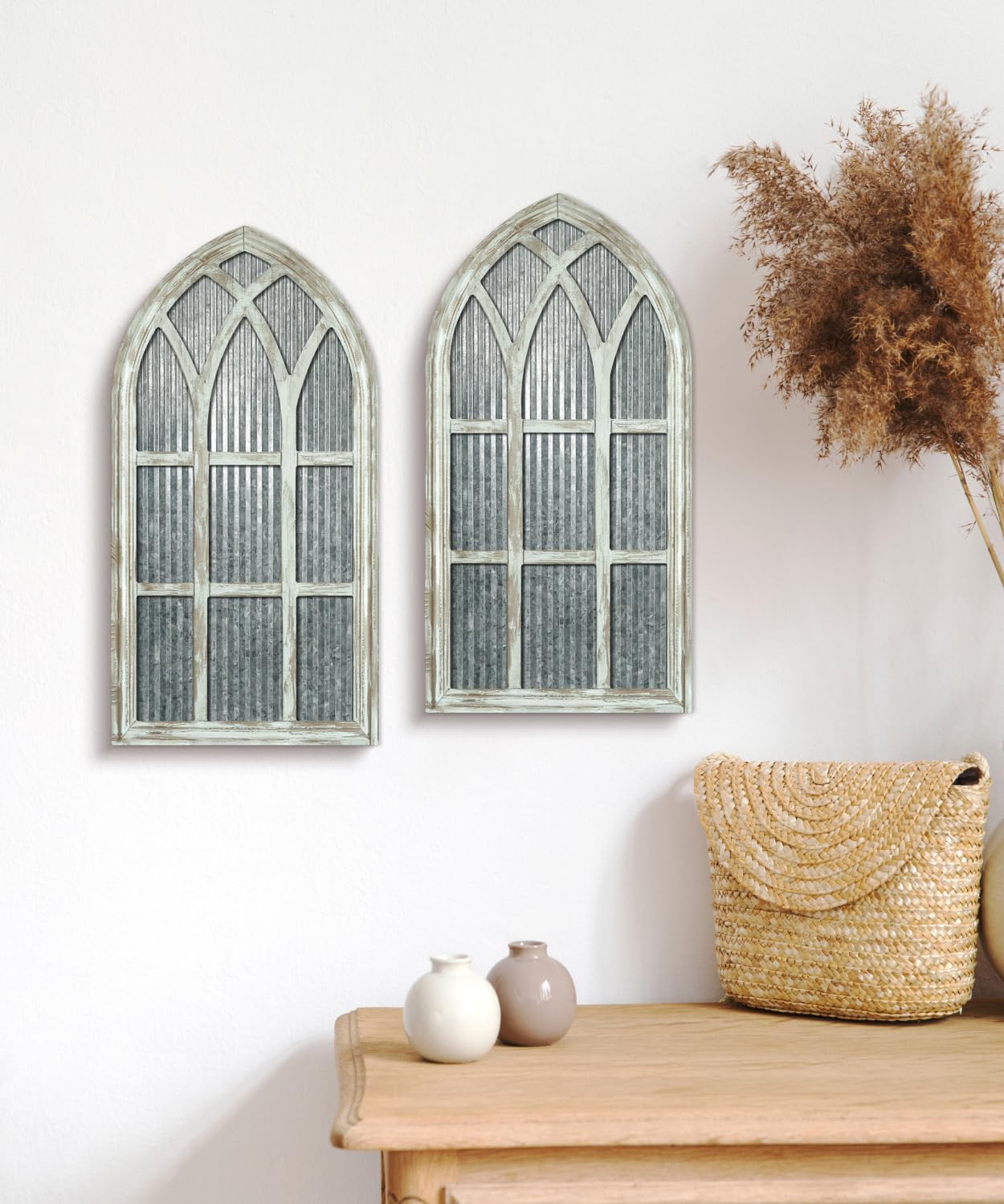 Putuo Decor Weathered White Gothic Arch Window Wall Decor, Rustic Cathedral Frame for Farmhouse Living Room Hallway