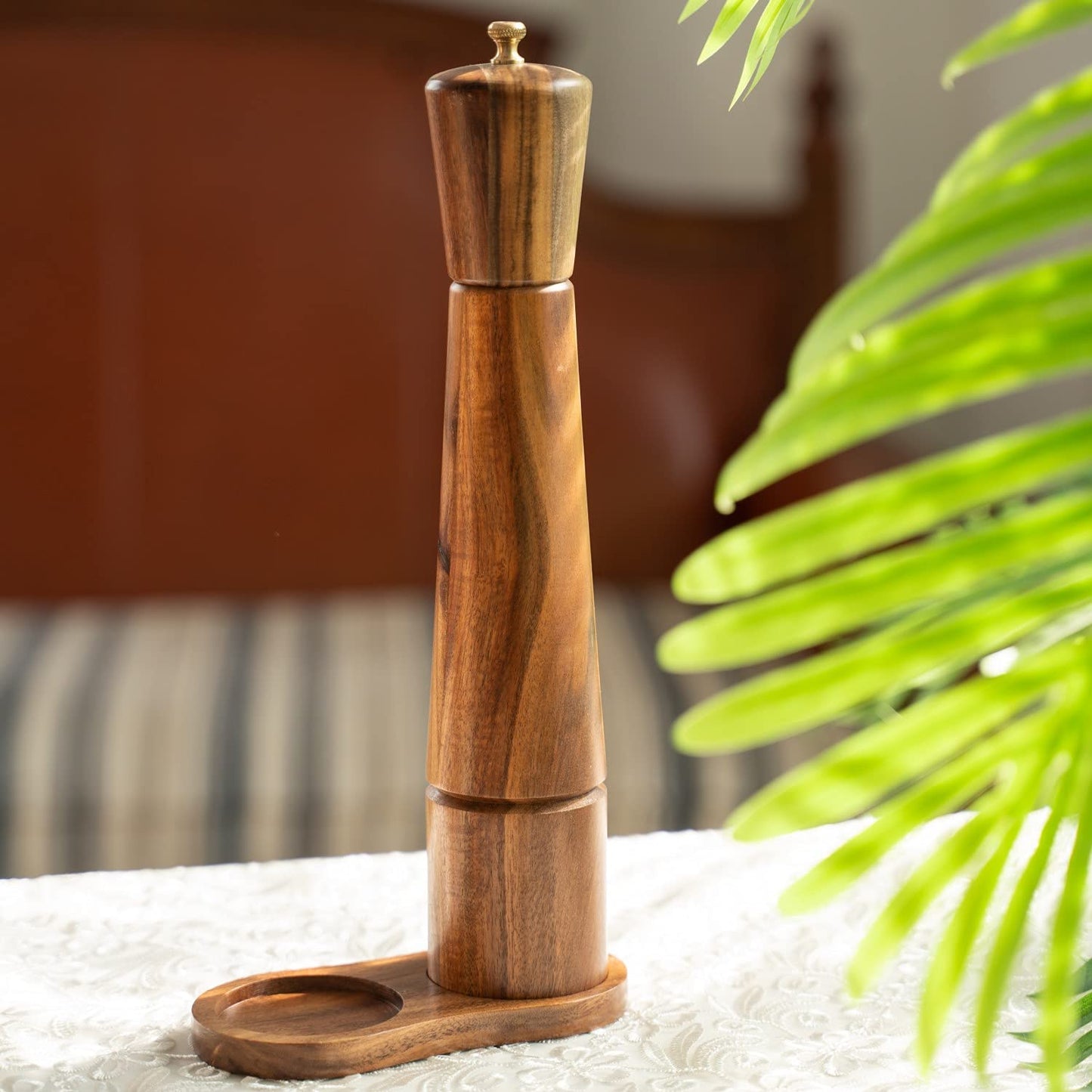 DeroTeno Salt and Pepper Mill Tray, Inner Dia 6 cm / 2.36 inch, Acacia Wood, Pepper Grinder Rest, Dining Table Protector (Pepper Mill and Salt Mill are not Included)