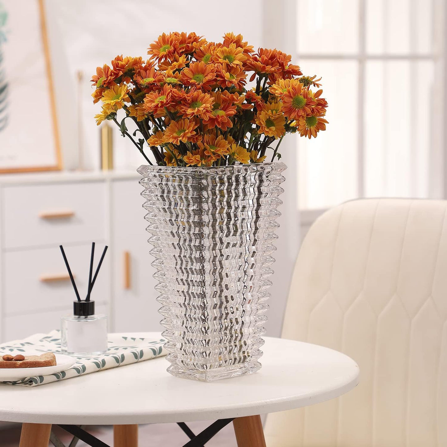 MCMCNCUIU Crystal Glass Vase, Large Crystal Vases for Flowers, Large Flower Vase, Clear Modern Vases for Living Room, Bedroom, Kitchen, Dining Table, Mantle, Wedding, 11 Inches