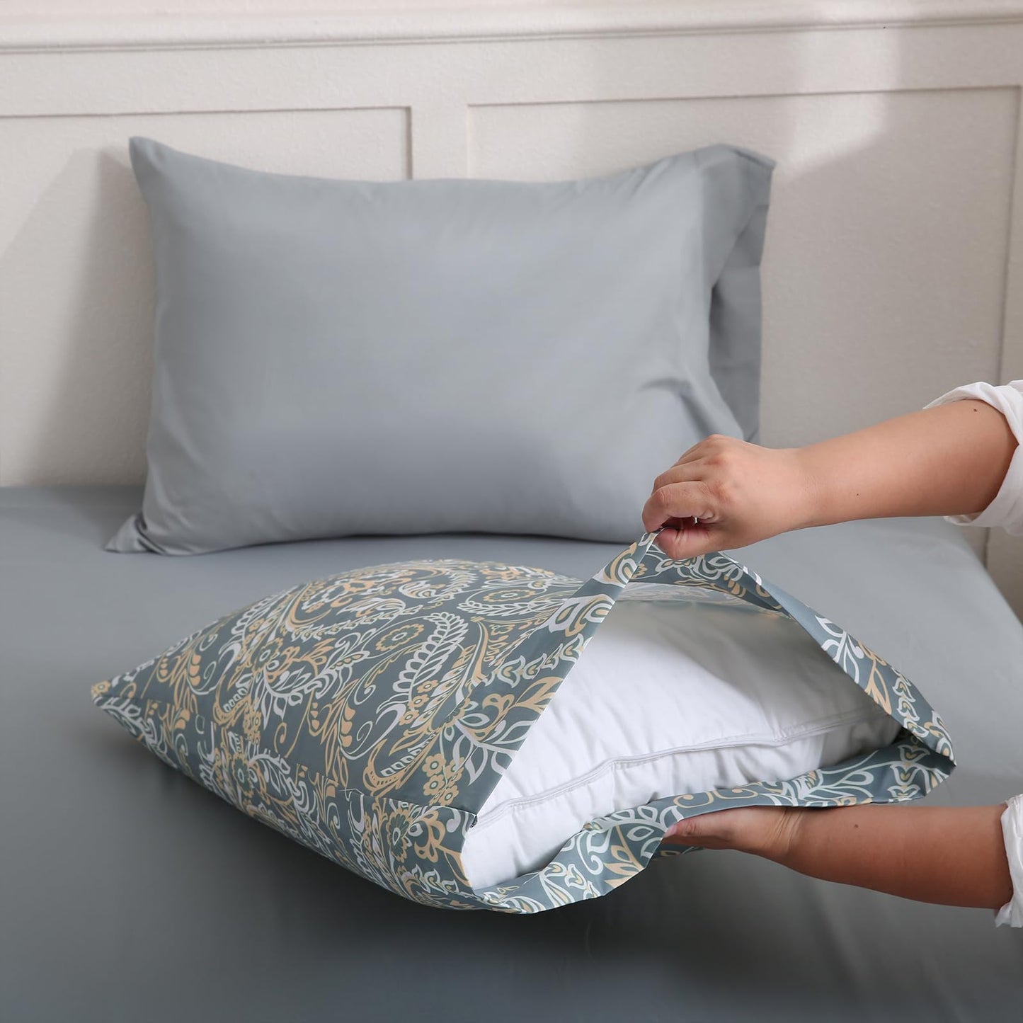 LONAVA Paisley King Size 6 Pcs Sheet Set, Breathable Microfiber Deep Pocket Grey Fitted Sheets, Comfy & Breathable Patterned Flat Sheets,4 Gentle Soft Pillowcases, Green Pasliey