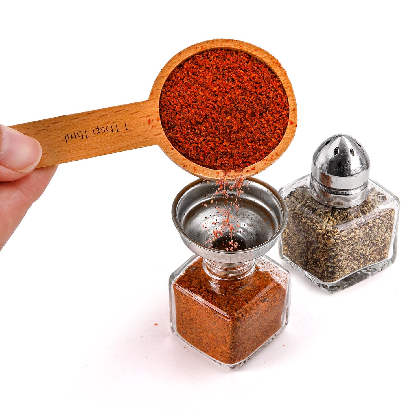 ZEAYEA Set of 24 Small Salt and Pepper Shakers, 0.5 oz Mini Glass Seasoning Jars with Funnel, Glass Cube Body Spice Pepper Pots for Wedding, Party, Restaurant, Home Kitchen Supplies