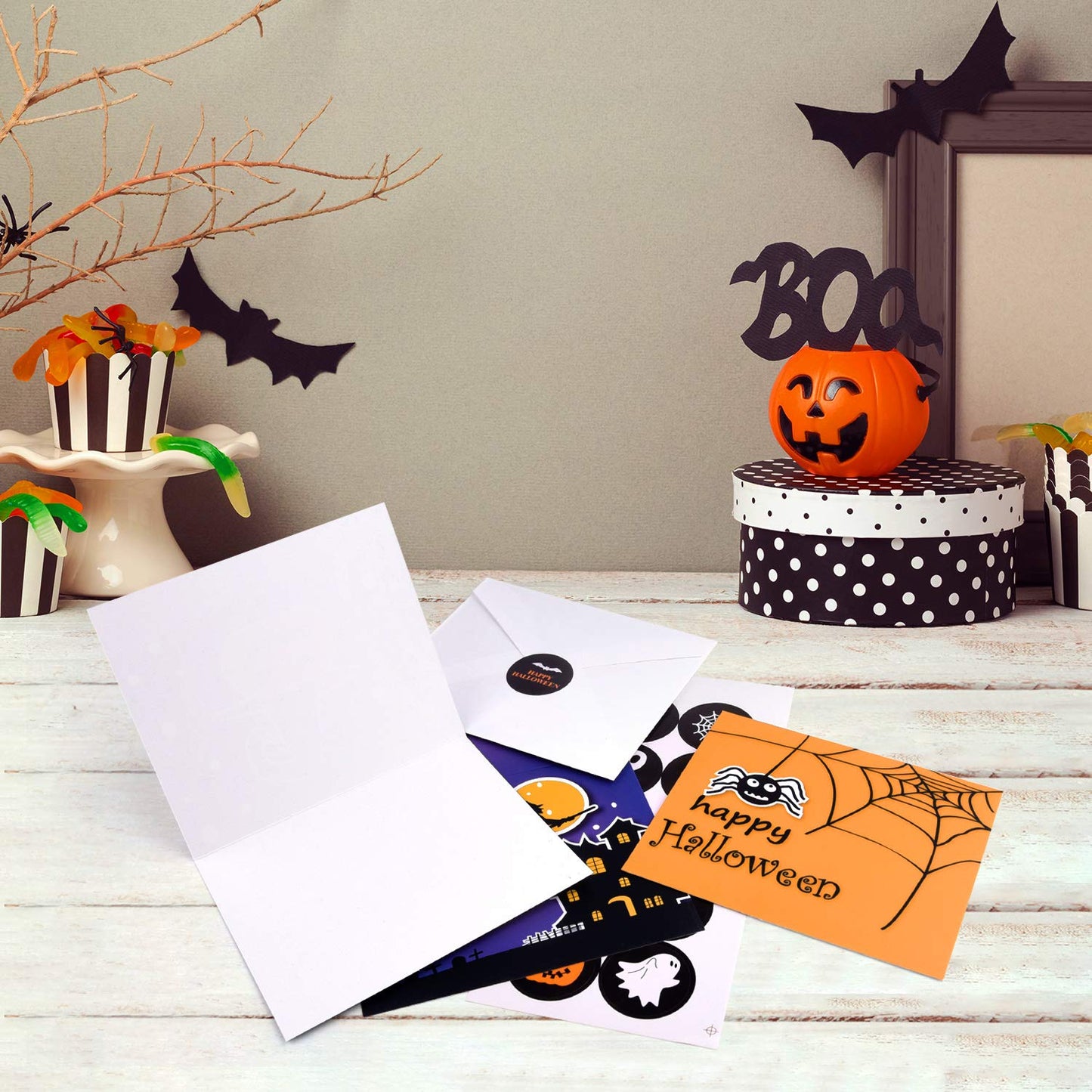 TUPARKA 30 Pack Halloween Greeting Cards with Envelopes and Halloween Stickers, 6 Halloween Designs