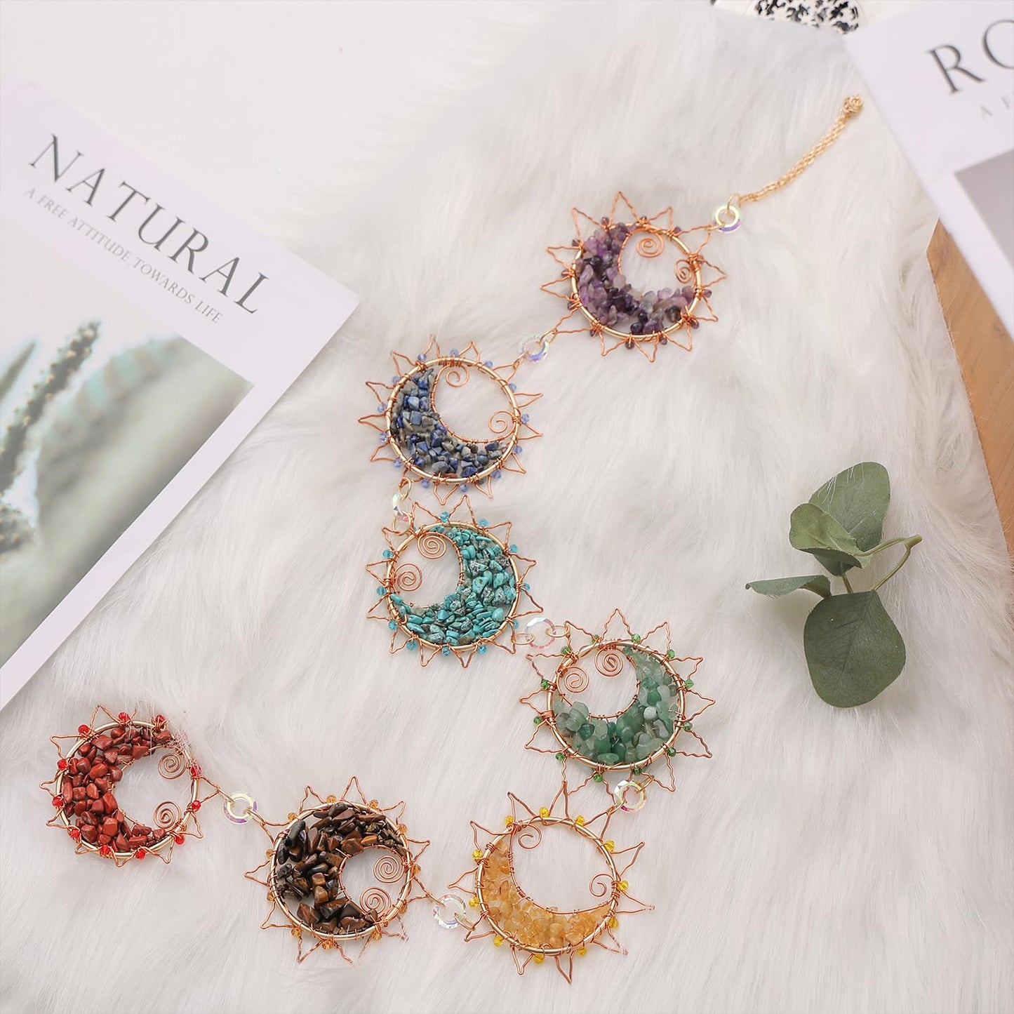 7 Chakra Healing Crystals Hanging Ornament，Handmade Sun Chakra Stones Natrual Gemstones Wall Hanging Ornaments for Home Decor Yoga Meditation (7 Chakra Sun)