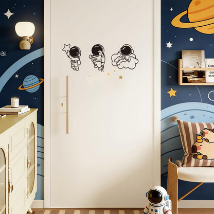 Jasscare Metal Astronaut Wall Art Decor Set of 3, Spaceman Iron Wall Hanging, Modern Space Themed Wall Decoration for Kids Room Bedroom Living Room Nursery, Gifts for Space Lovers